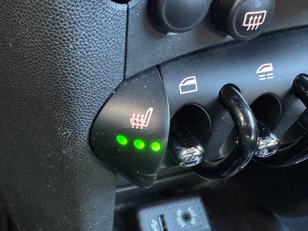 Hoofdafbeelding MINI Cabrio