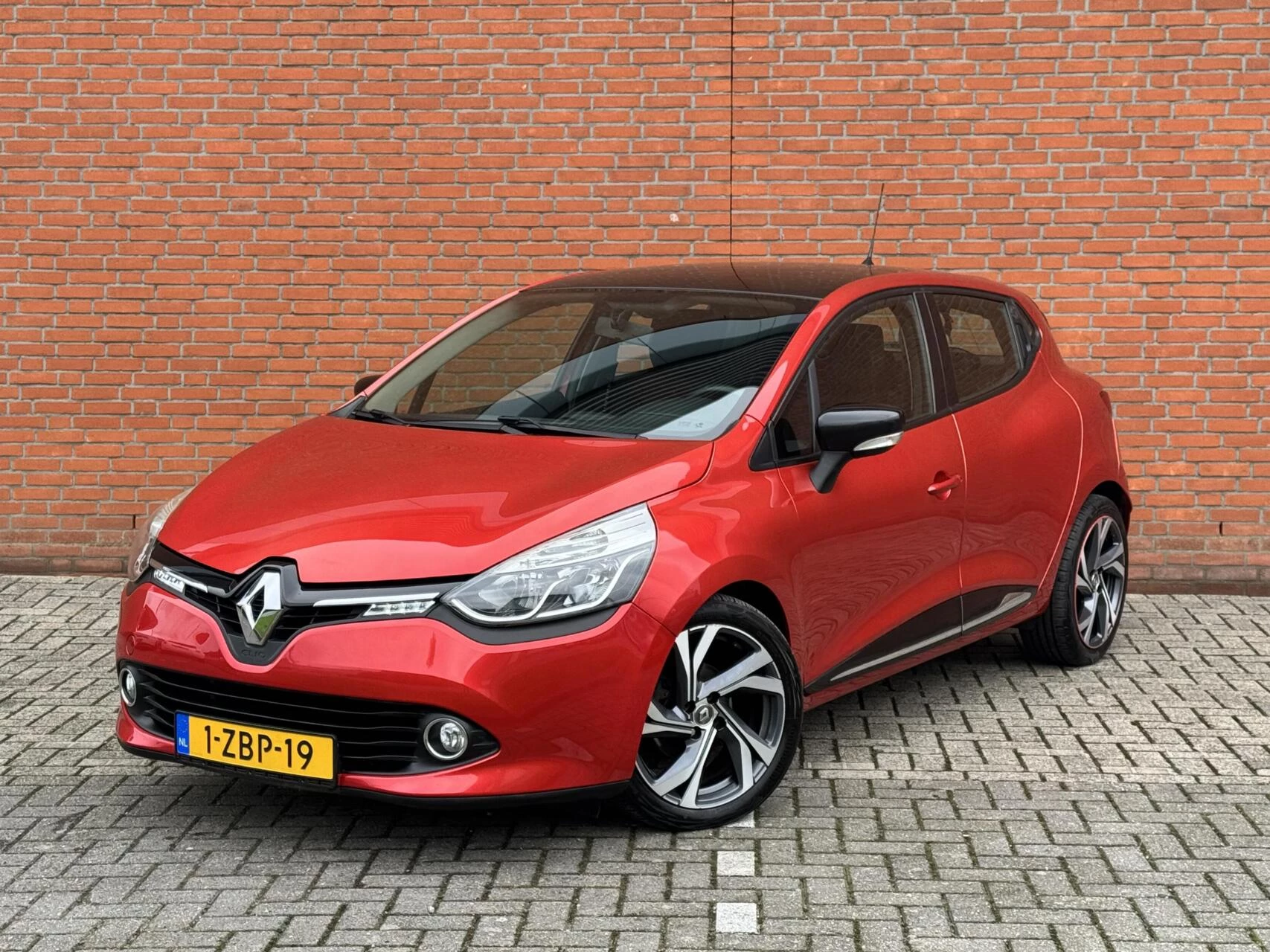 Hoofdafbeelding Renault Clio