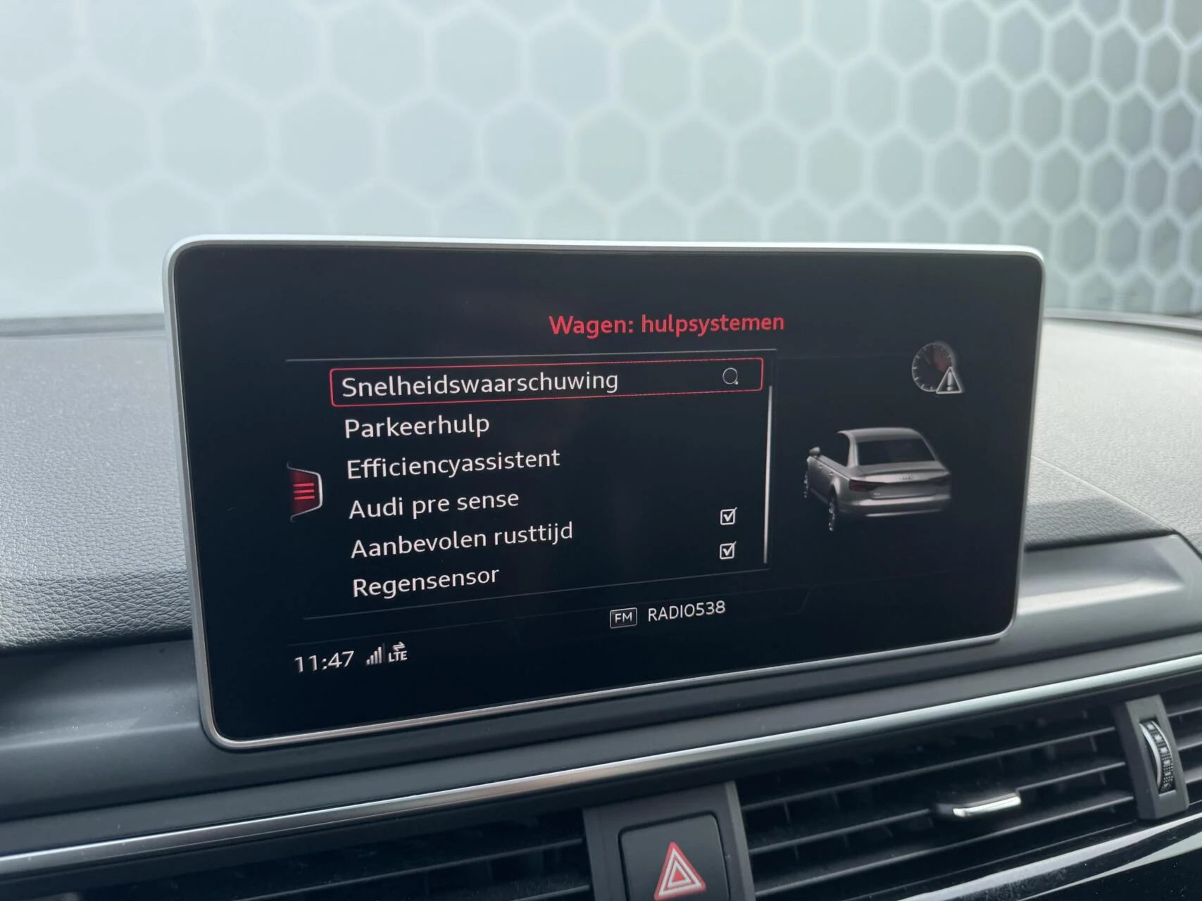 Hoofdafbeelding Audi A4