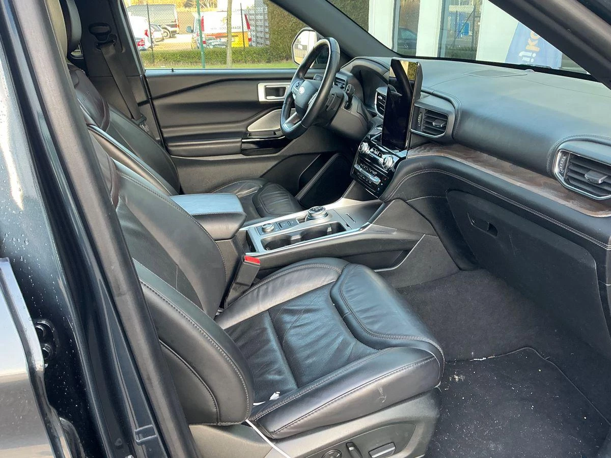 Hoofdafbeelding Ford Explorer