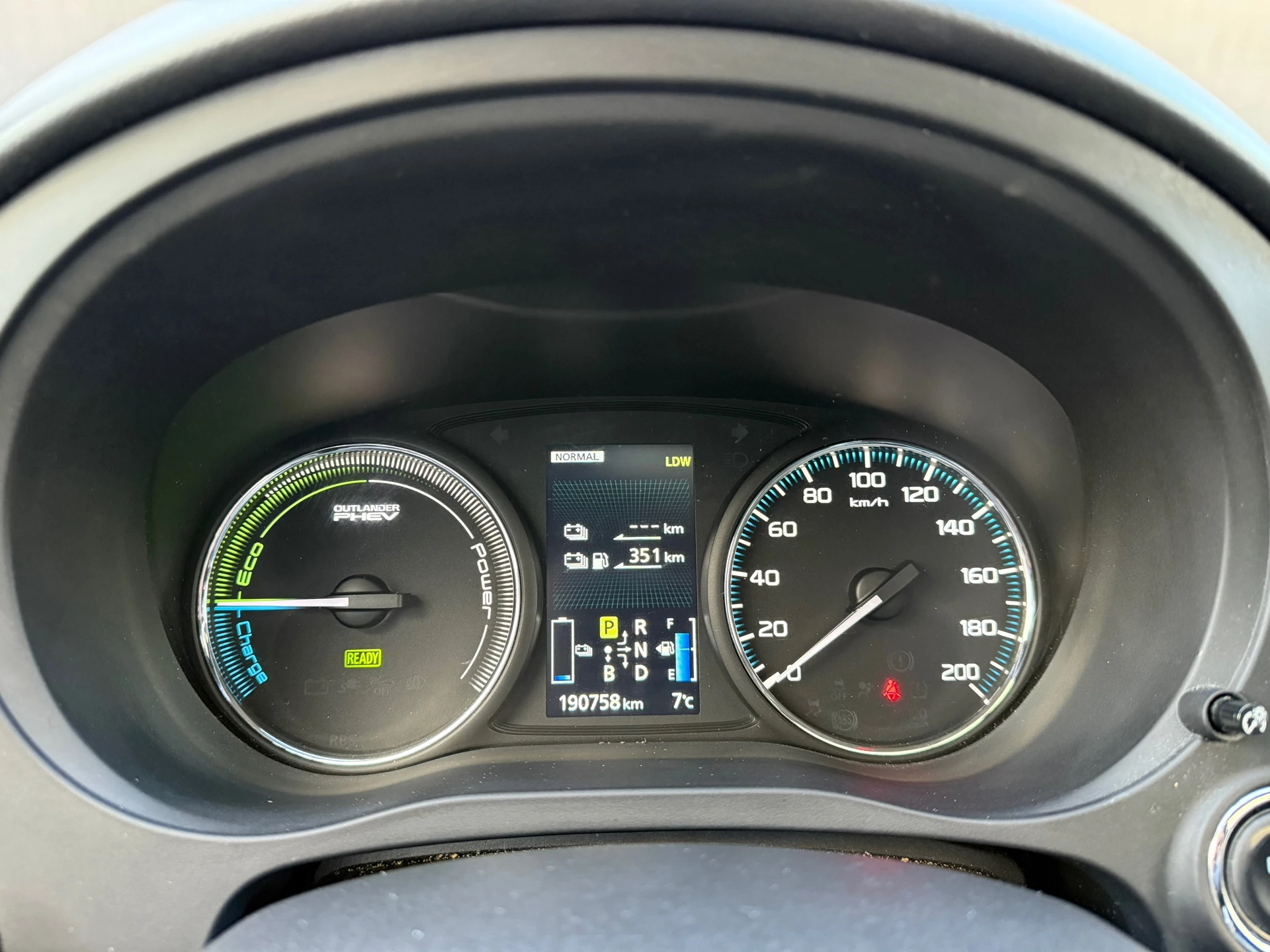 Hoofdafbeelding Mitsubishi Outlander