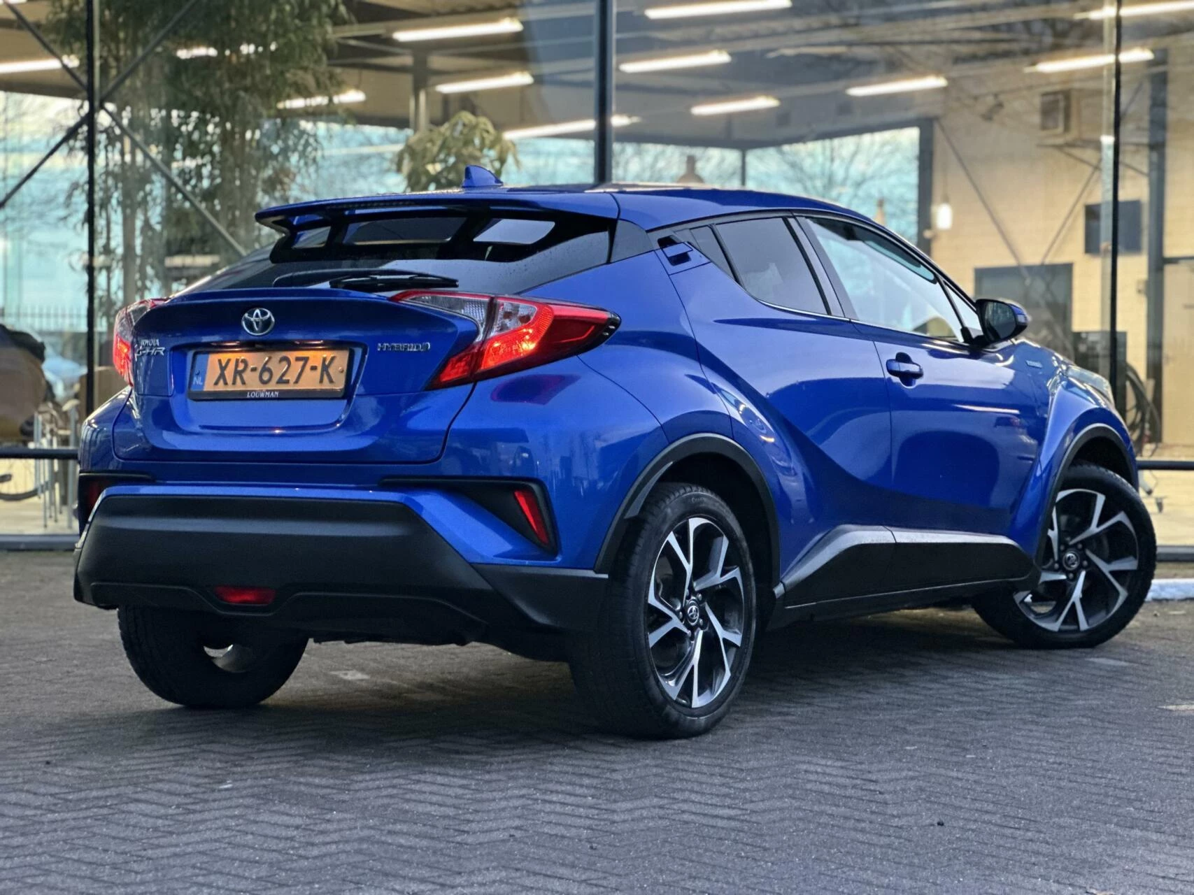 Hoofdafbeelding Toyota C-HR