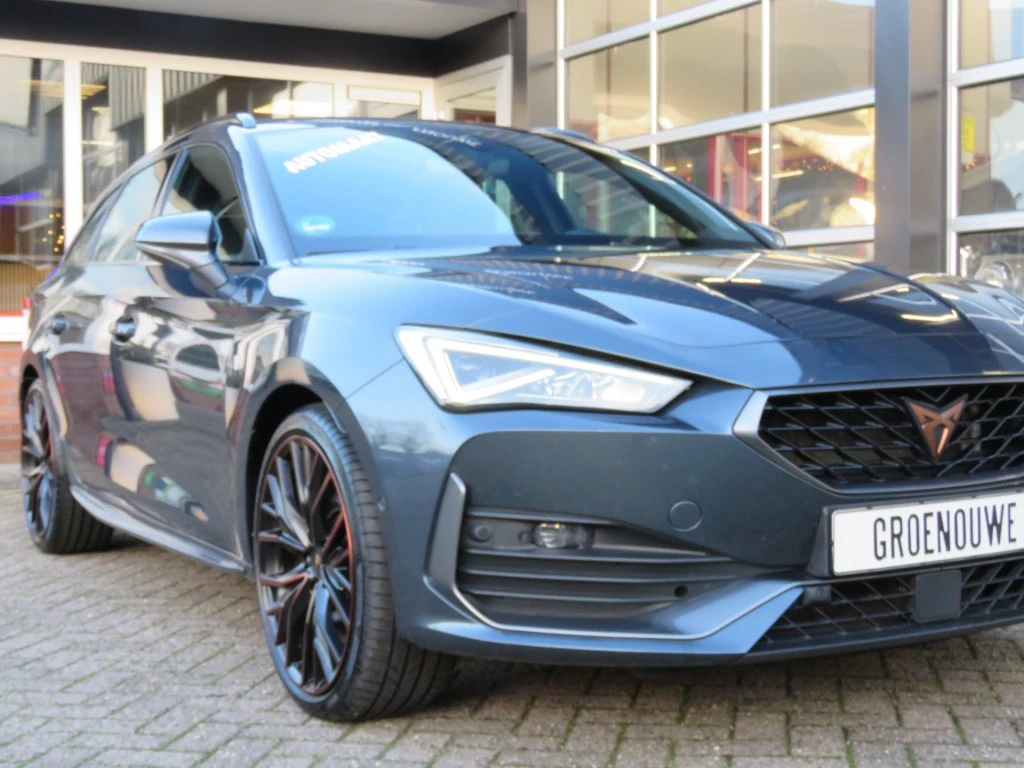 Hoofdafbeelding CUPRA Leon Sportstourer