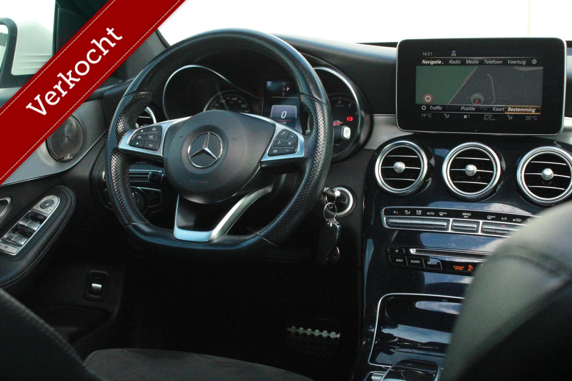 Hoofdafbeelding Mercedes-Benz GLC