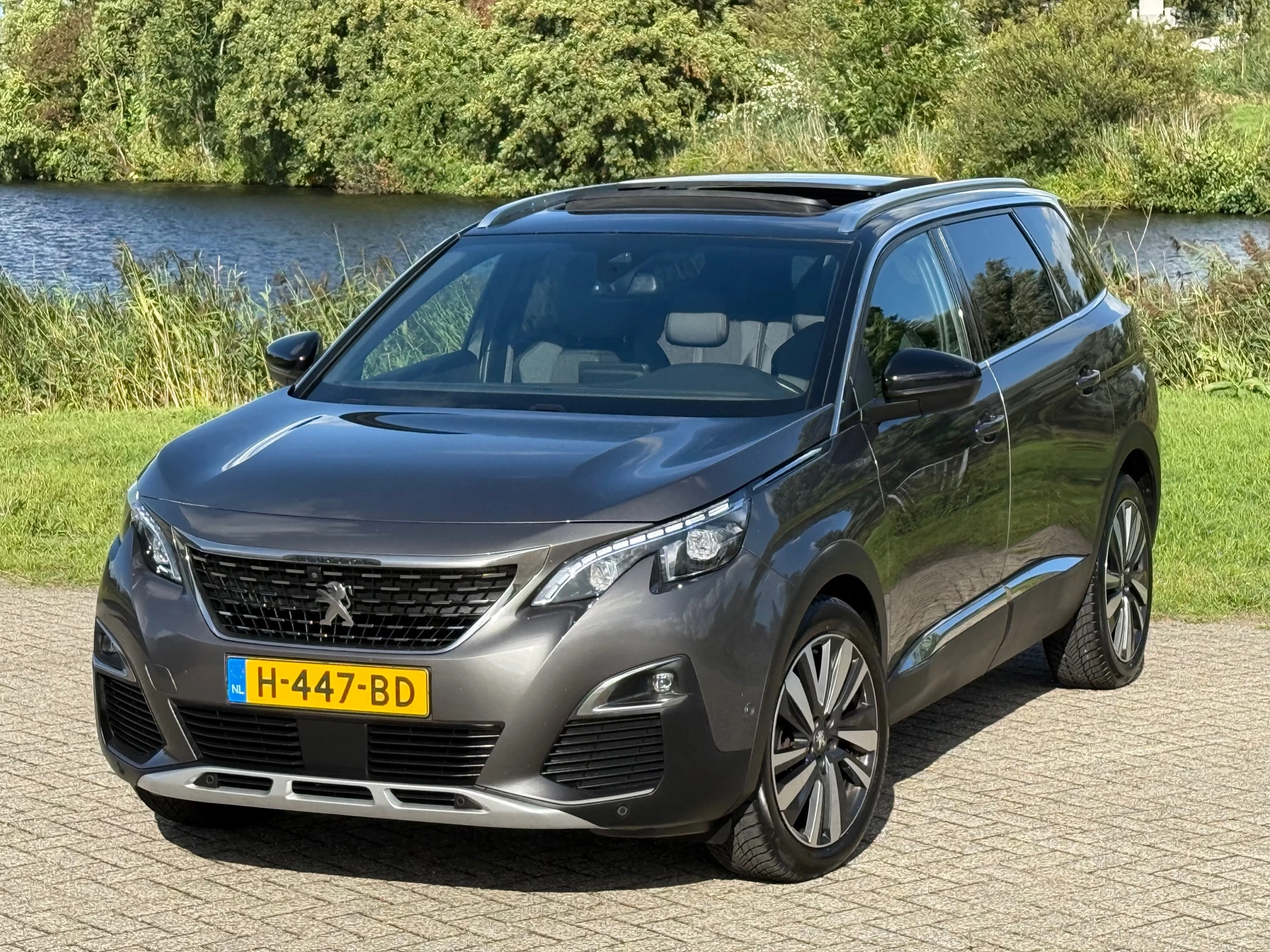 Hoofdafbeelding Peugeot 5008