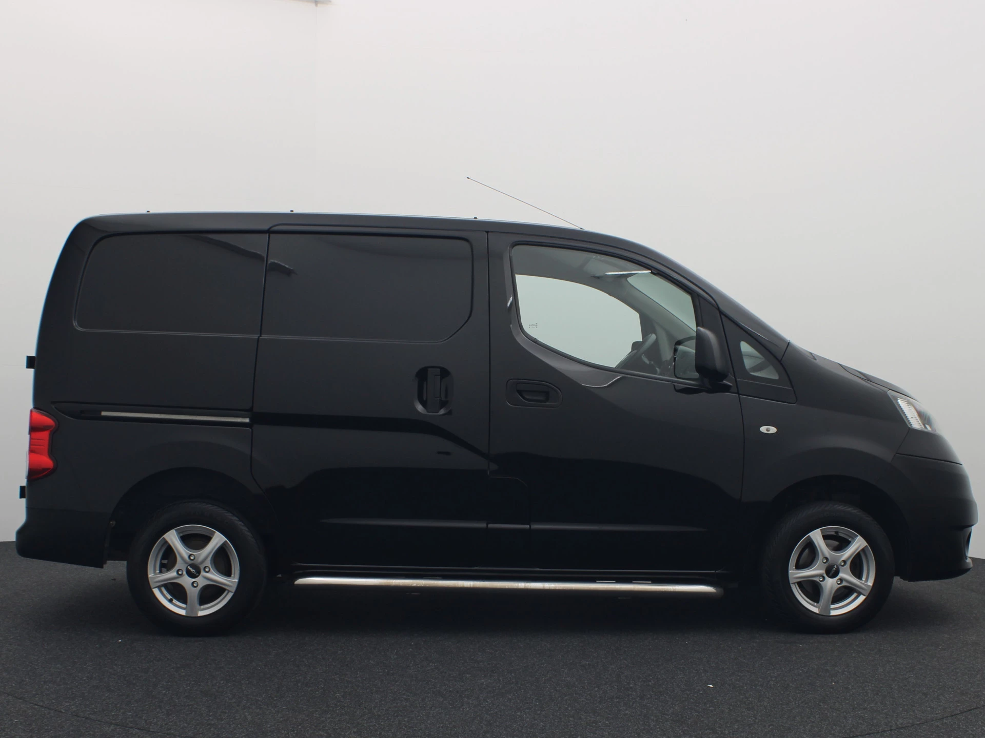 Hoofdafbeelding Nissan NV200