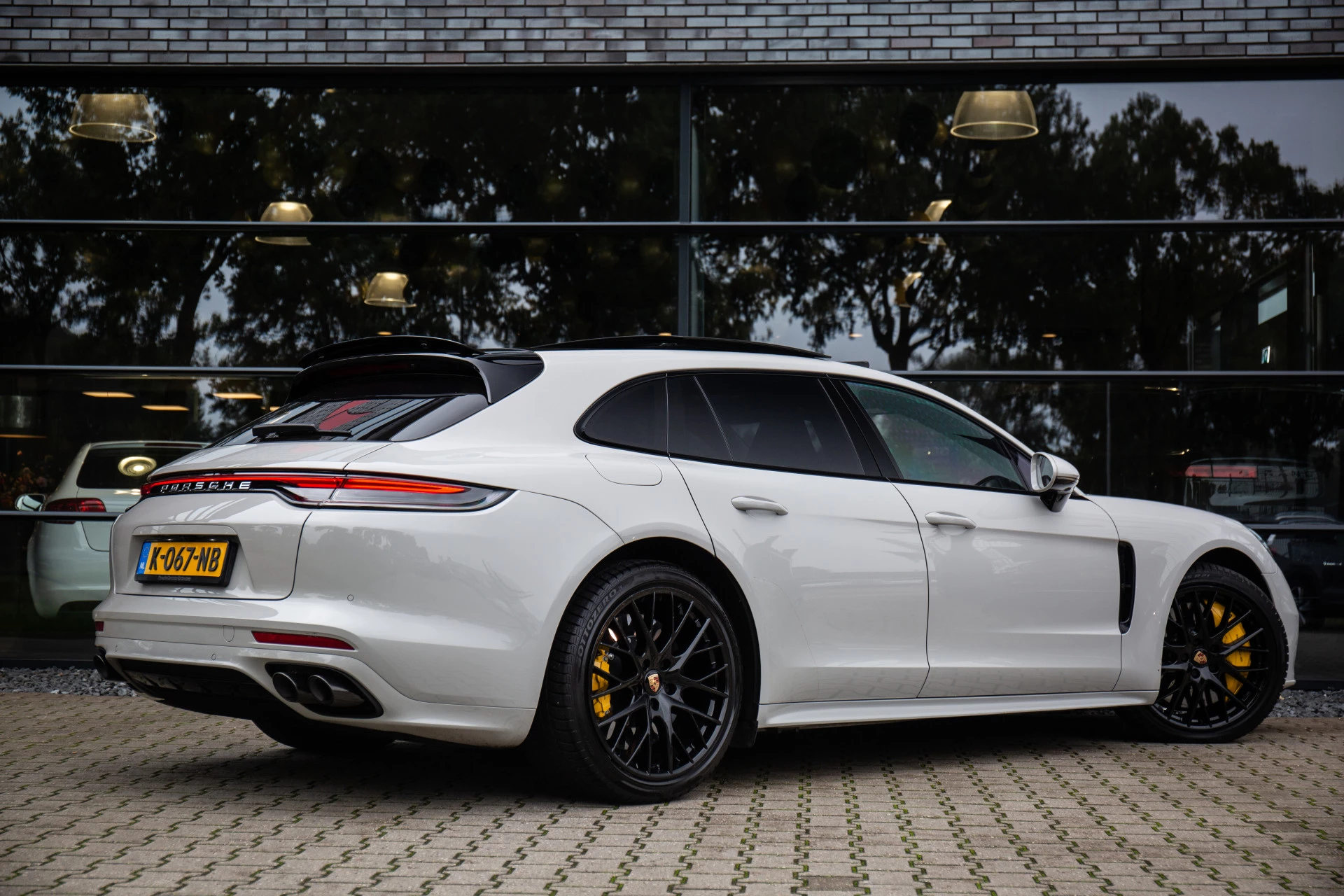 Hoofdafbeelding Porsche Panamera
