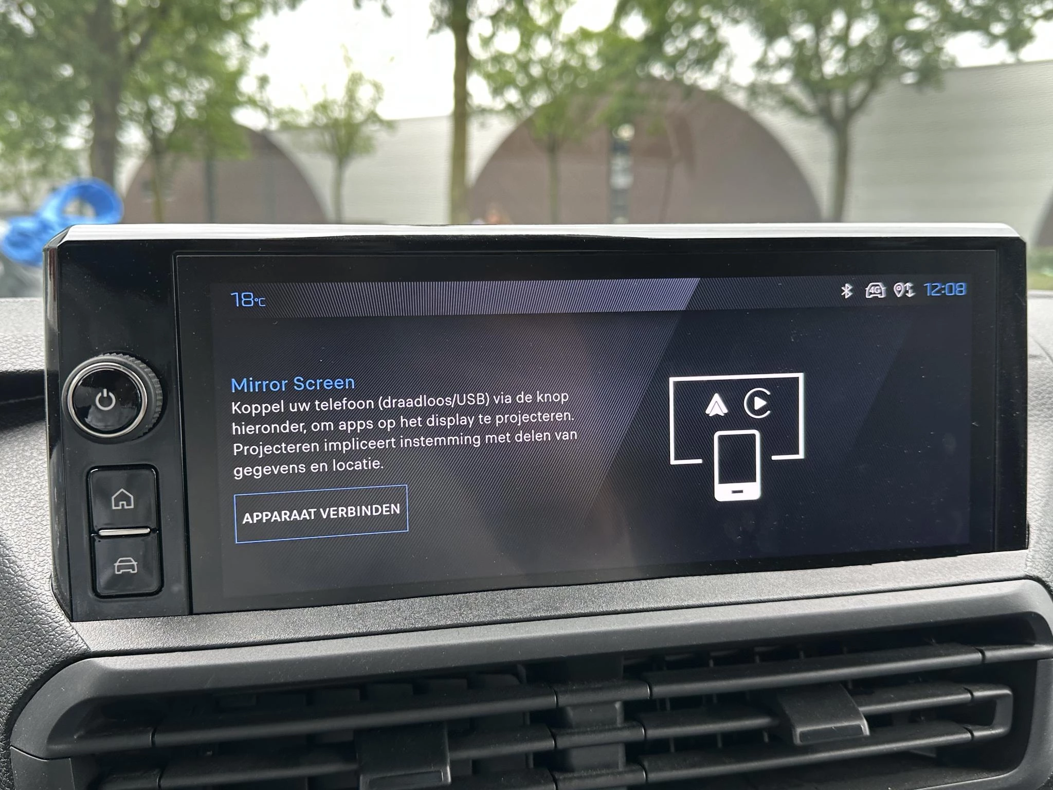 Hoofdafbeelding Peugeot e-Expert