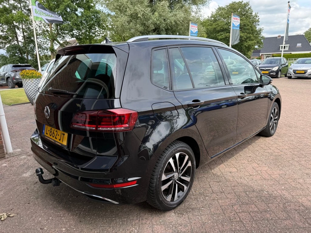 Hoofdafbeelding Volkswagen Golf Sportsvan