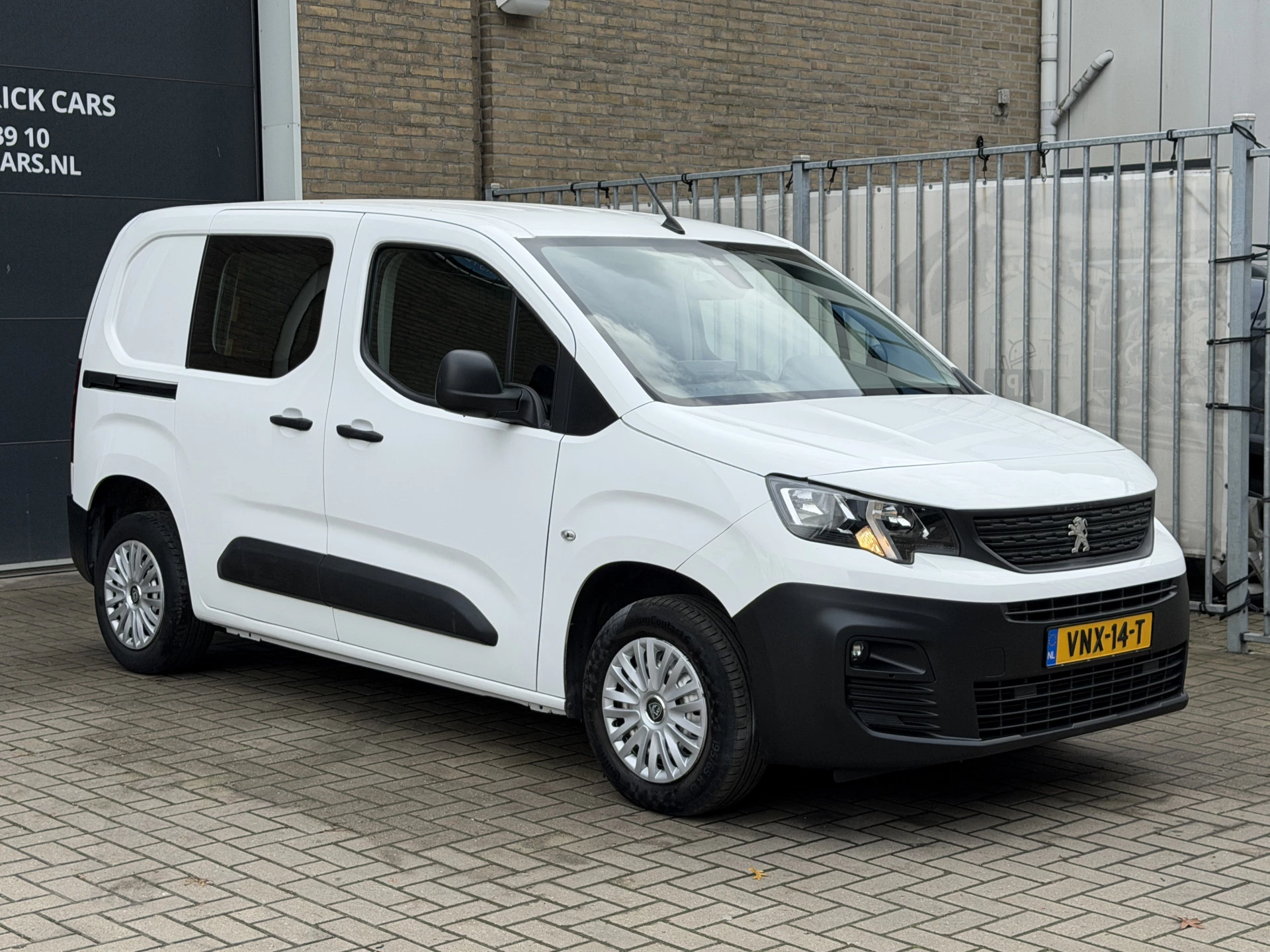 Hoofdafbeelding Peugeot Partner