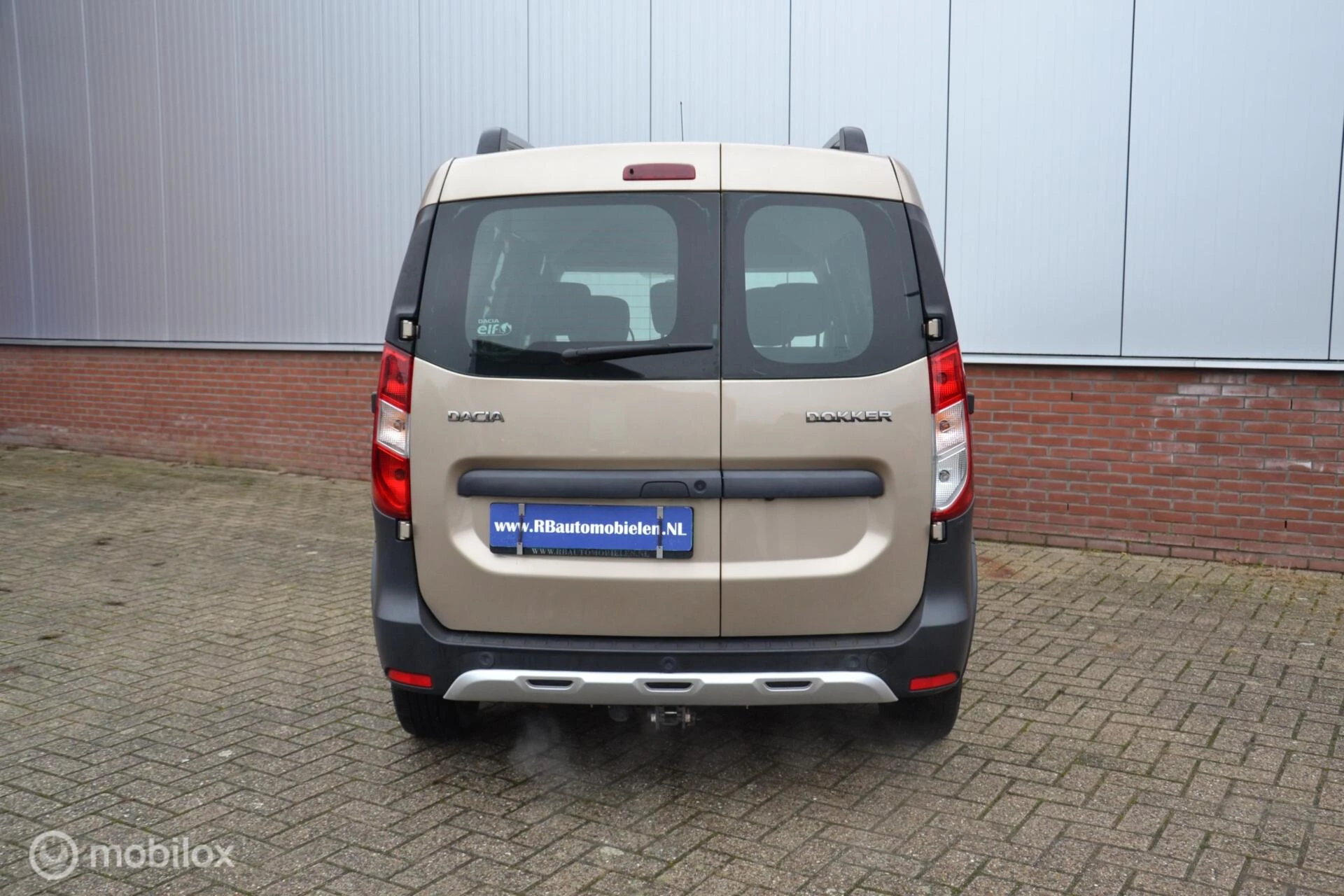 Hoofdafbeelding Dacia Dokker