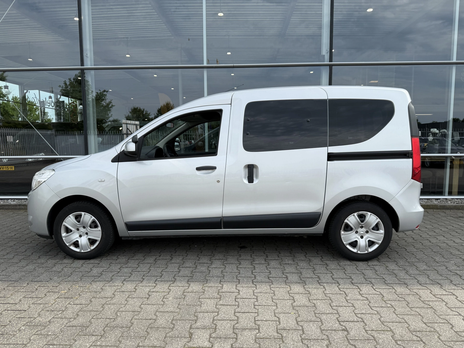 Hoofdafbeelding Dacia Dokker
