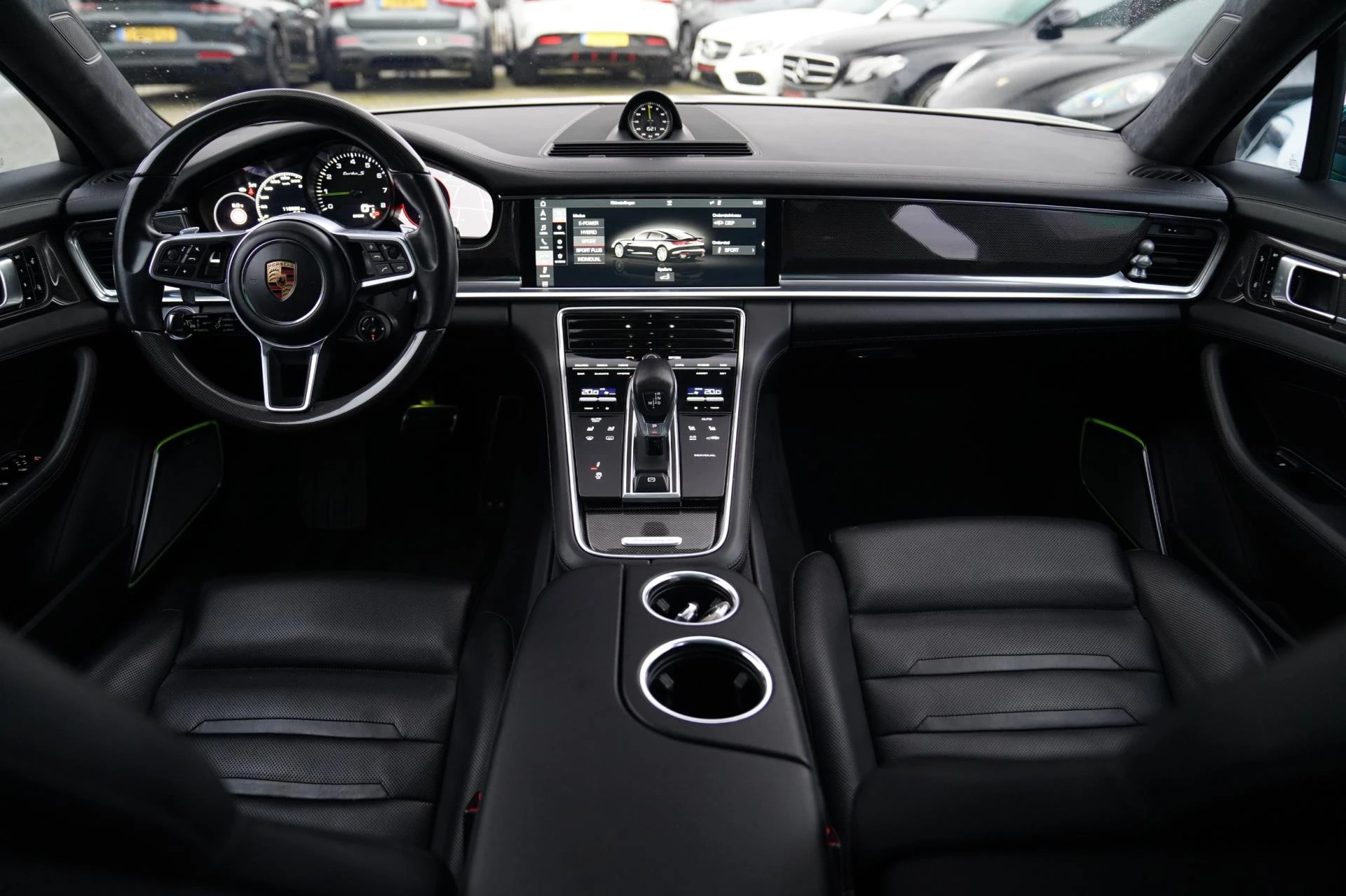 Hoofdafbeelding Porsche Panamera