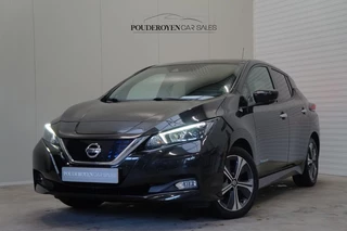 Nissan LEAF N-Connecta 40 kWh / NL Auto / SOH 89% / 4 Seizoensbanden / Rijklaar!