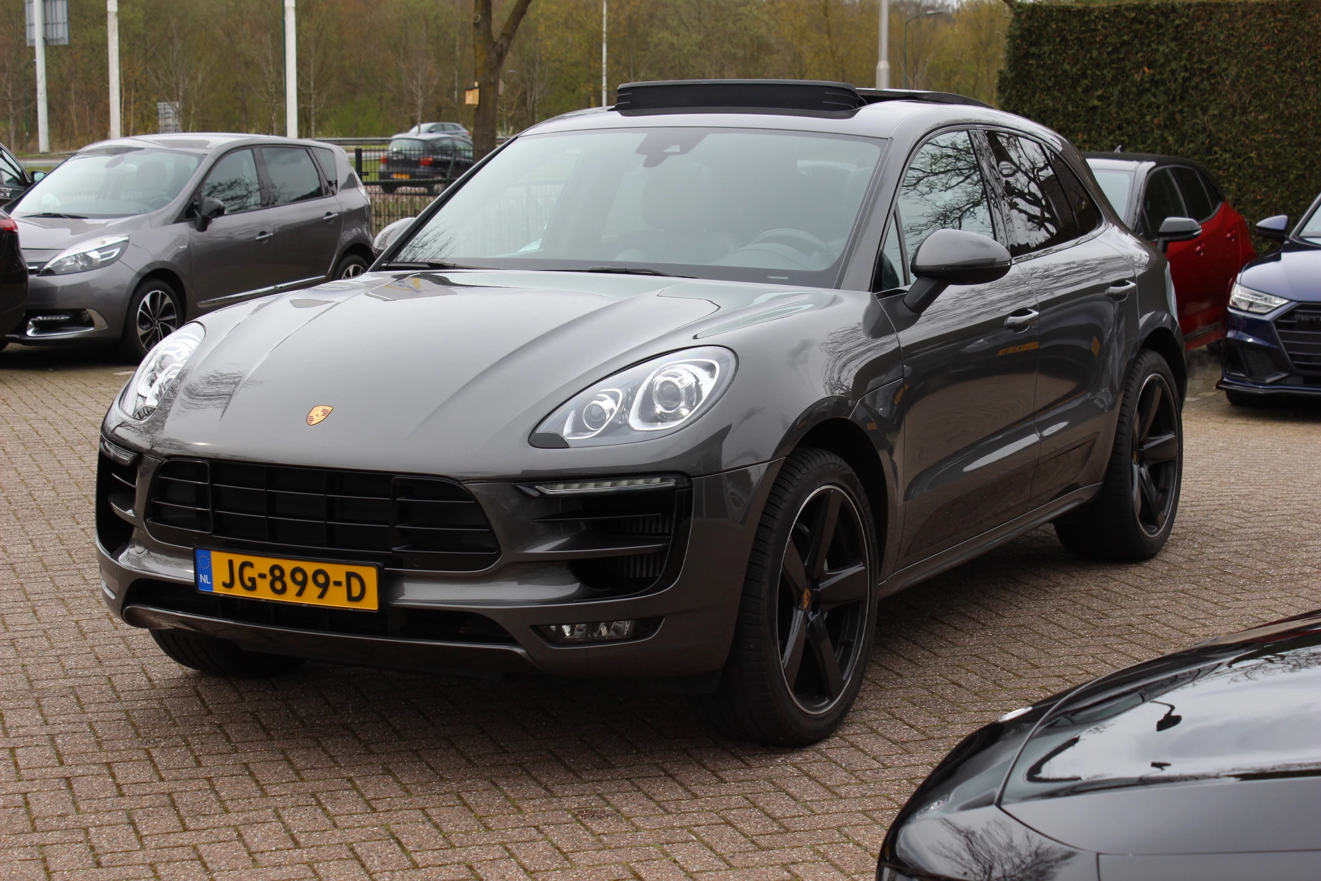 Hoofdafbeelding Porsche Macan