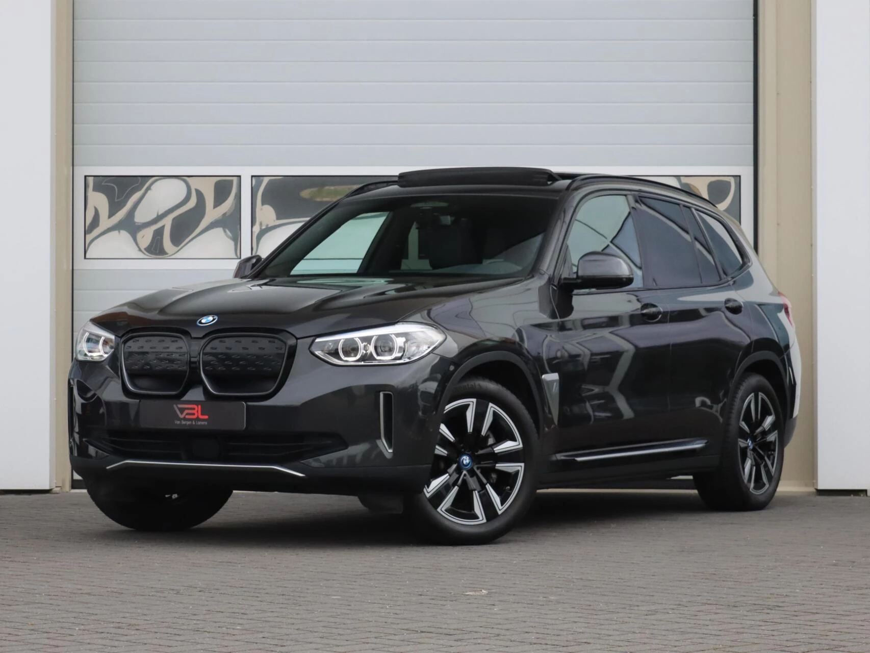 Hoofdafbeelding BMW iX3