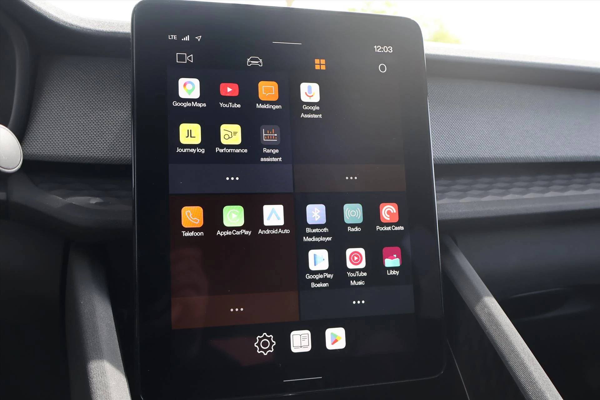 Hoofdafbeelding Polestar 2