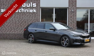 BMW 5-serie Touring M Sport Pro, cockpit prof, trekhaak, 3900 km! 530e
