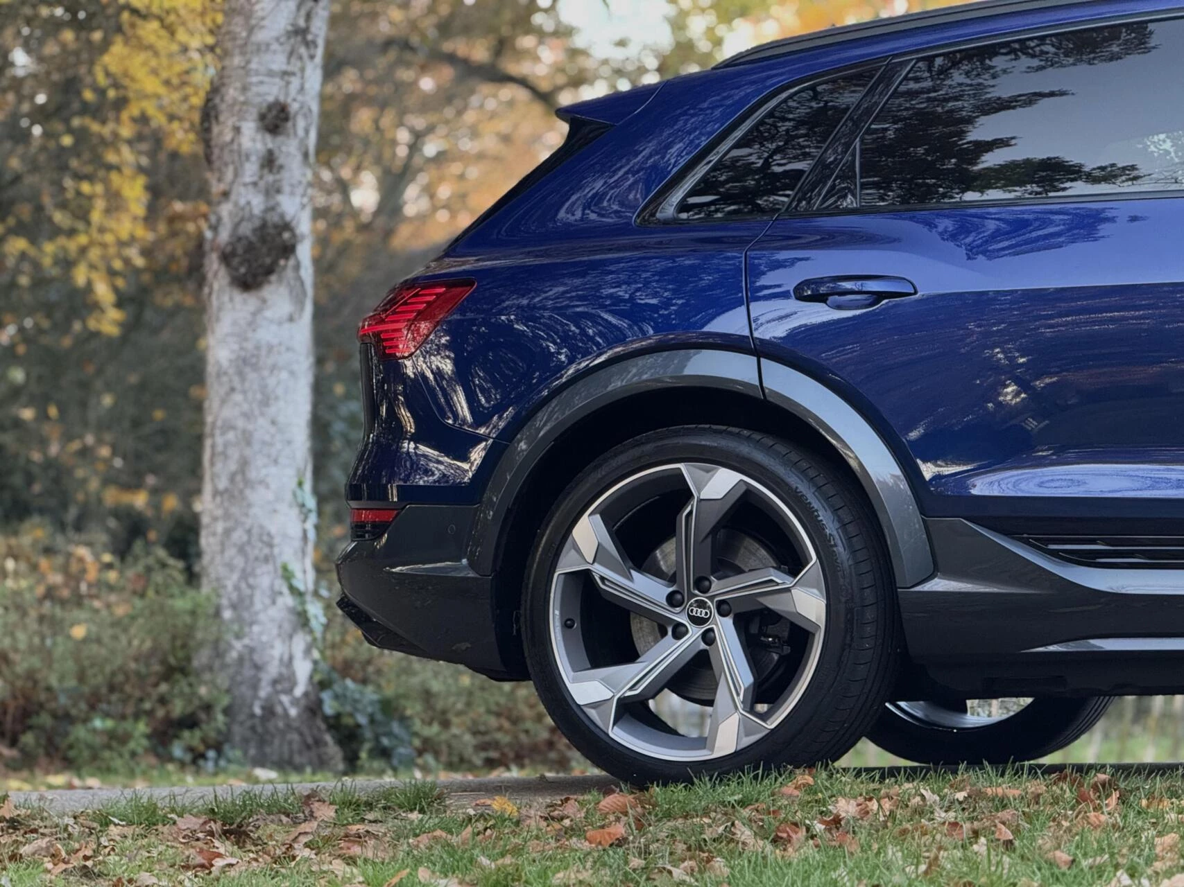 Hoofdafbeelding Audi e-tron