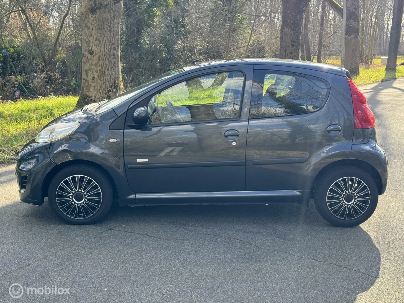 Hoofdafbeelding Peugeot 107