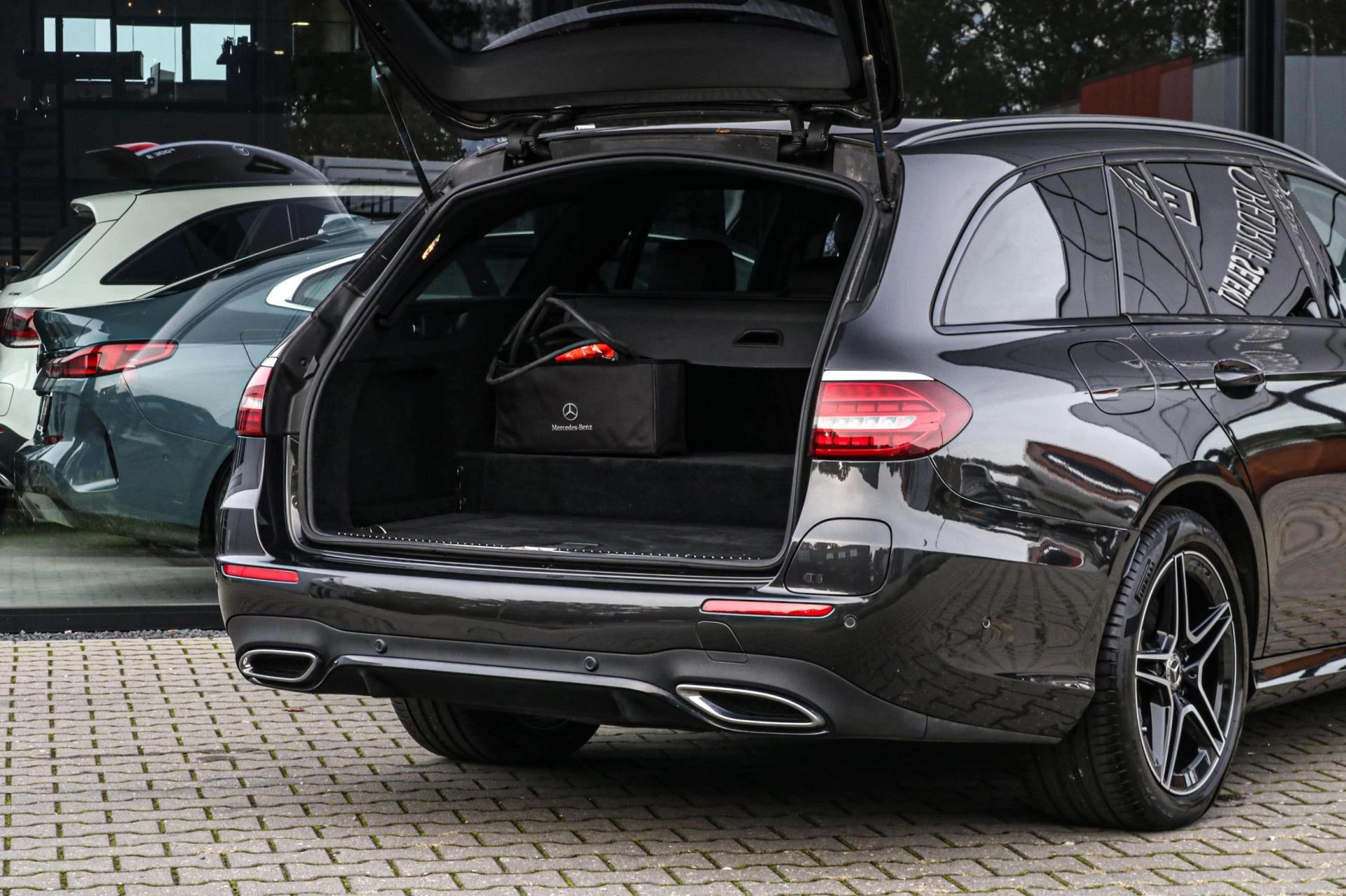 Hoofdafbeelding Mercedes-Benz E-Klasse