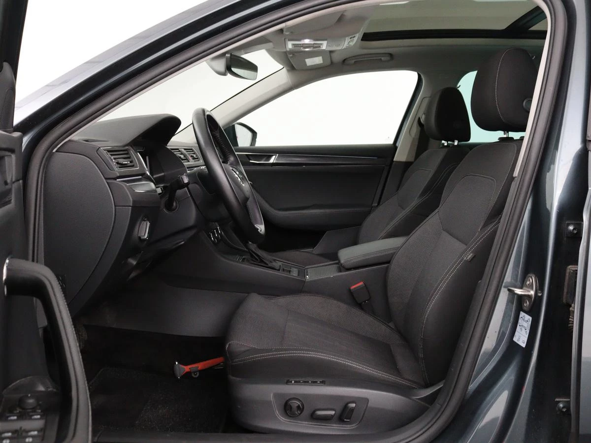 Hoofdafbeelding Škoda Superb