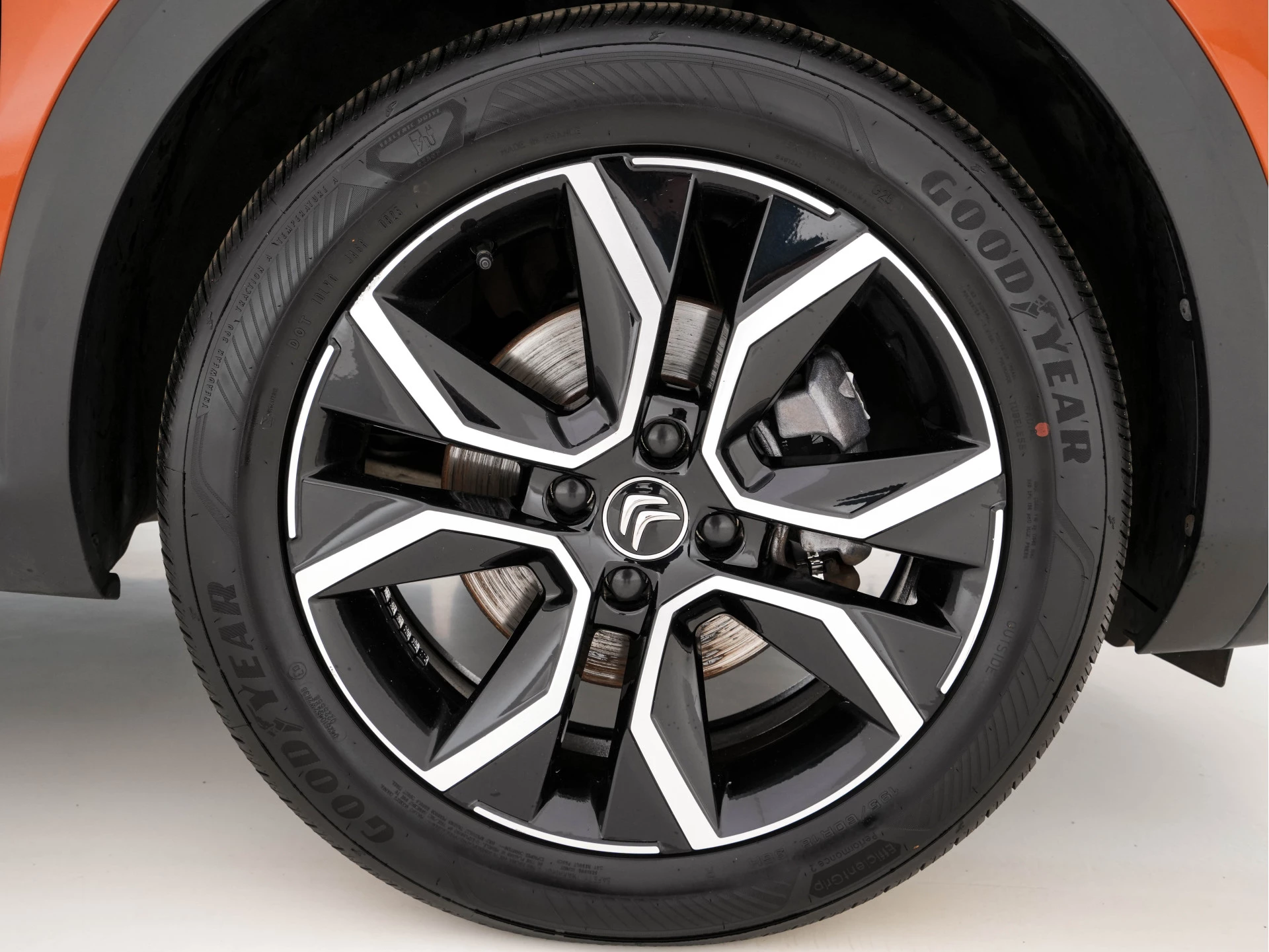 Hoofdafbeelding Citroën ë-C4