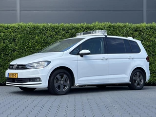 Volkswagen Touran 2.0 TDI SCR EURO 6, HONDENAUTO, FACELIFT, NAVI, CRUISE, ECC-AIRCO, PARKEERSENSOREN, LICHTMETAAL 16"