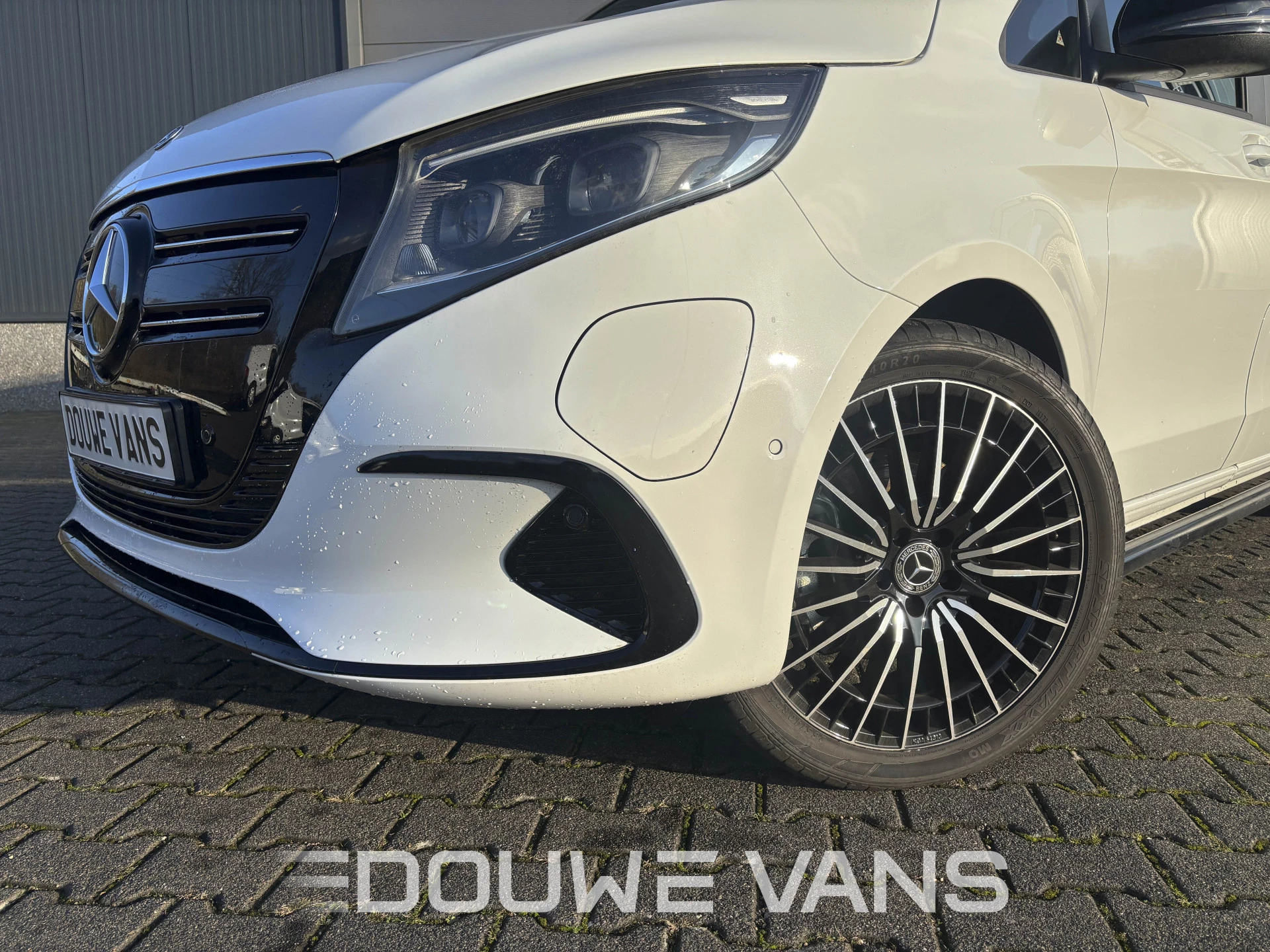 Hoofdafbeelding Mercedes-Benz EQV