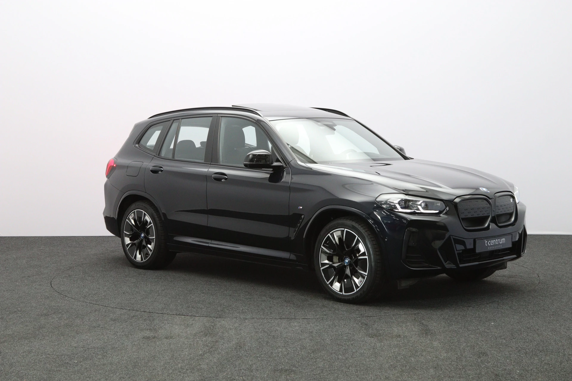 Hoofdafbeelding BMW iX3