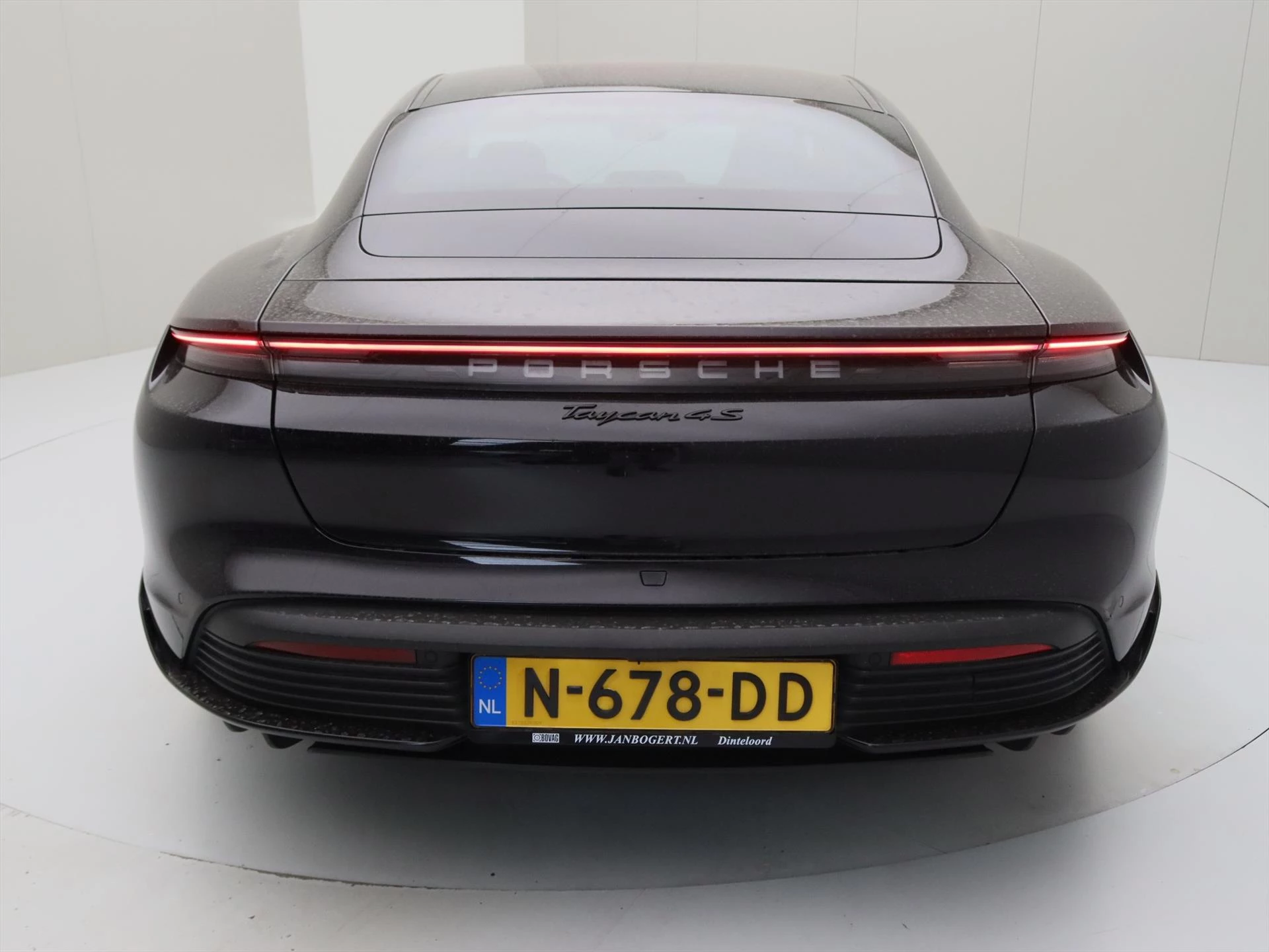 Hoofdafbeelding Porsche Taycan