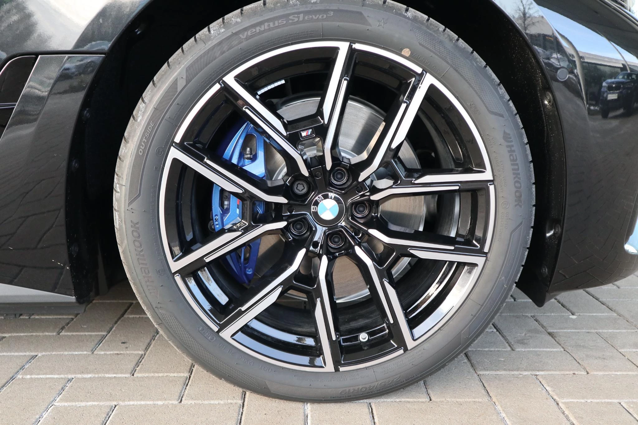 Hoofdafbeelding BMW i4