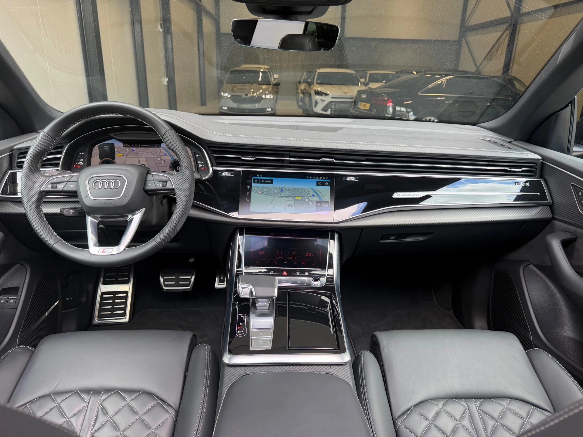 Hoofdafbeelding Audi Q8