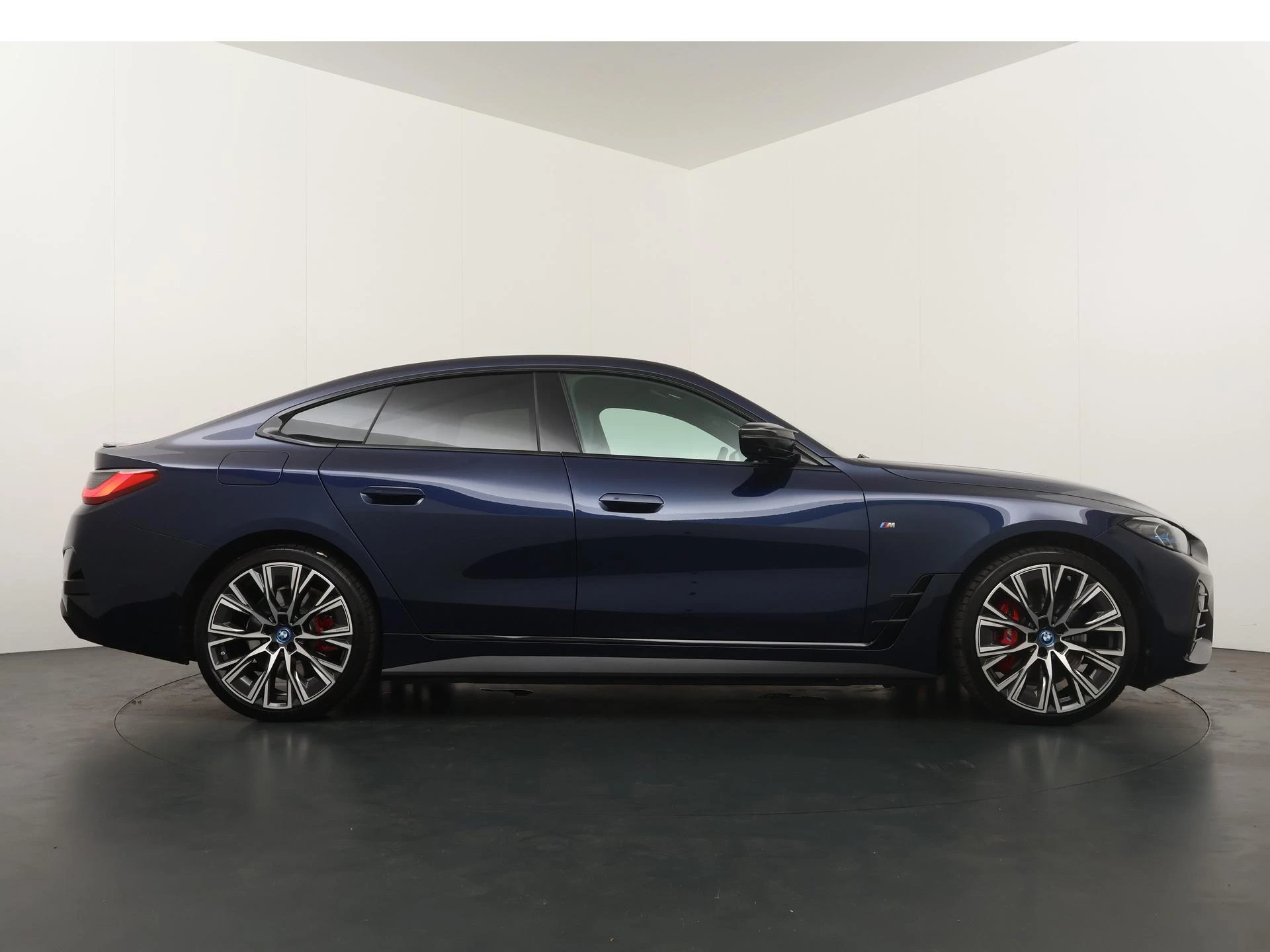 Hoofdafbeelding BMW i4