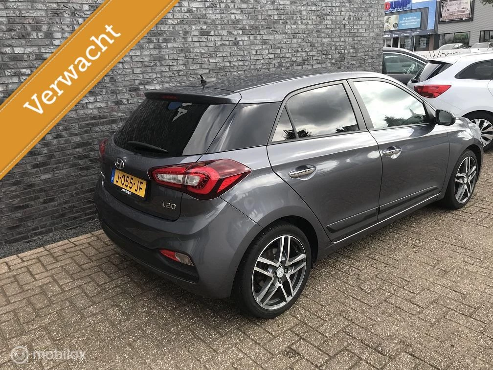 Hoofdafbeelding Hyundai i20