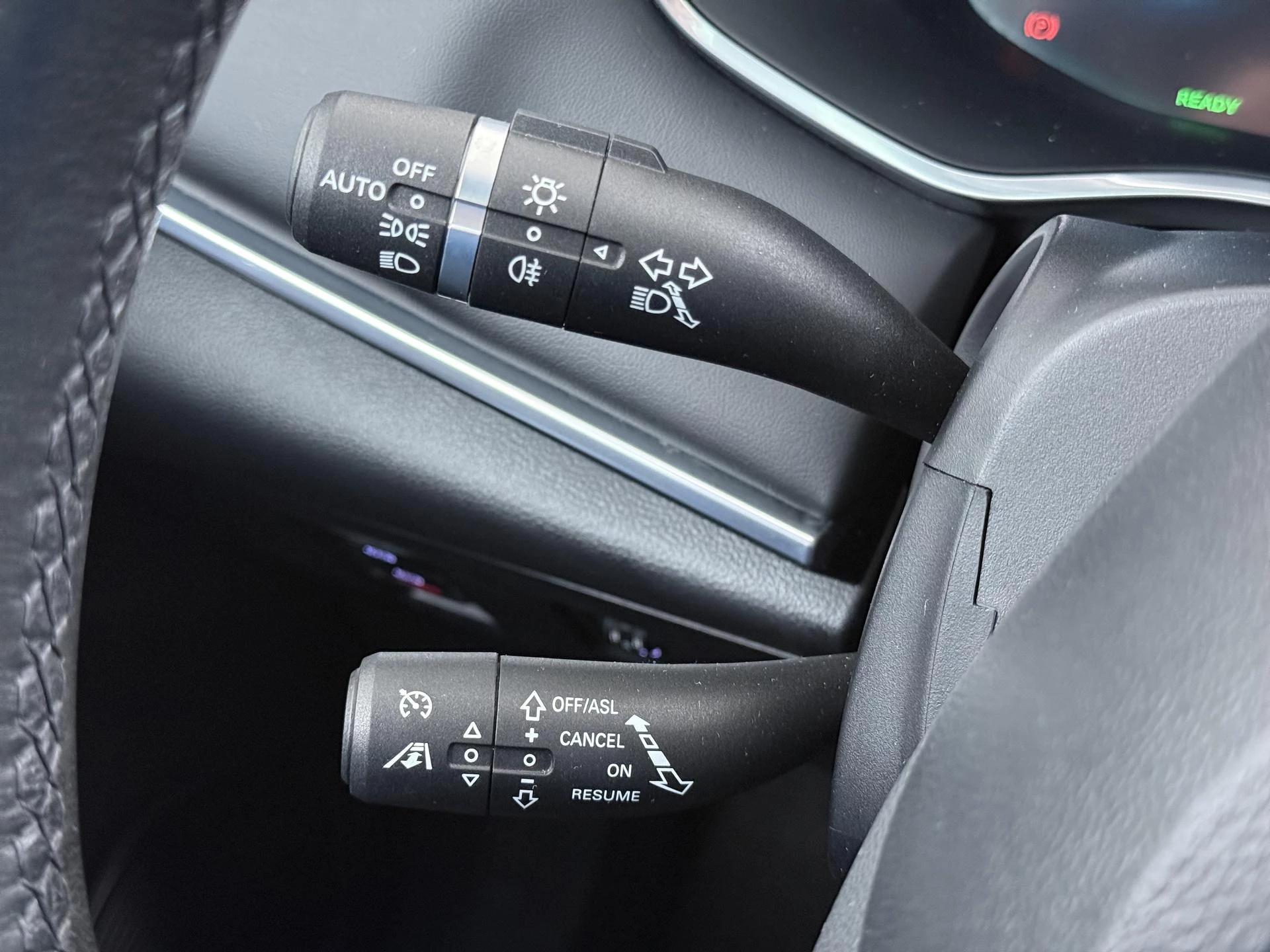 Hoofdafbeelding MG Marvel R