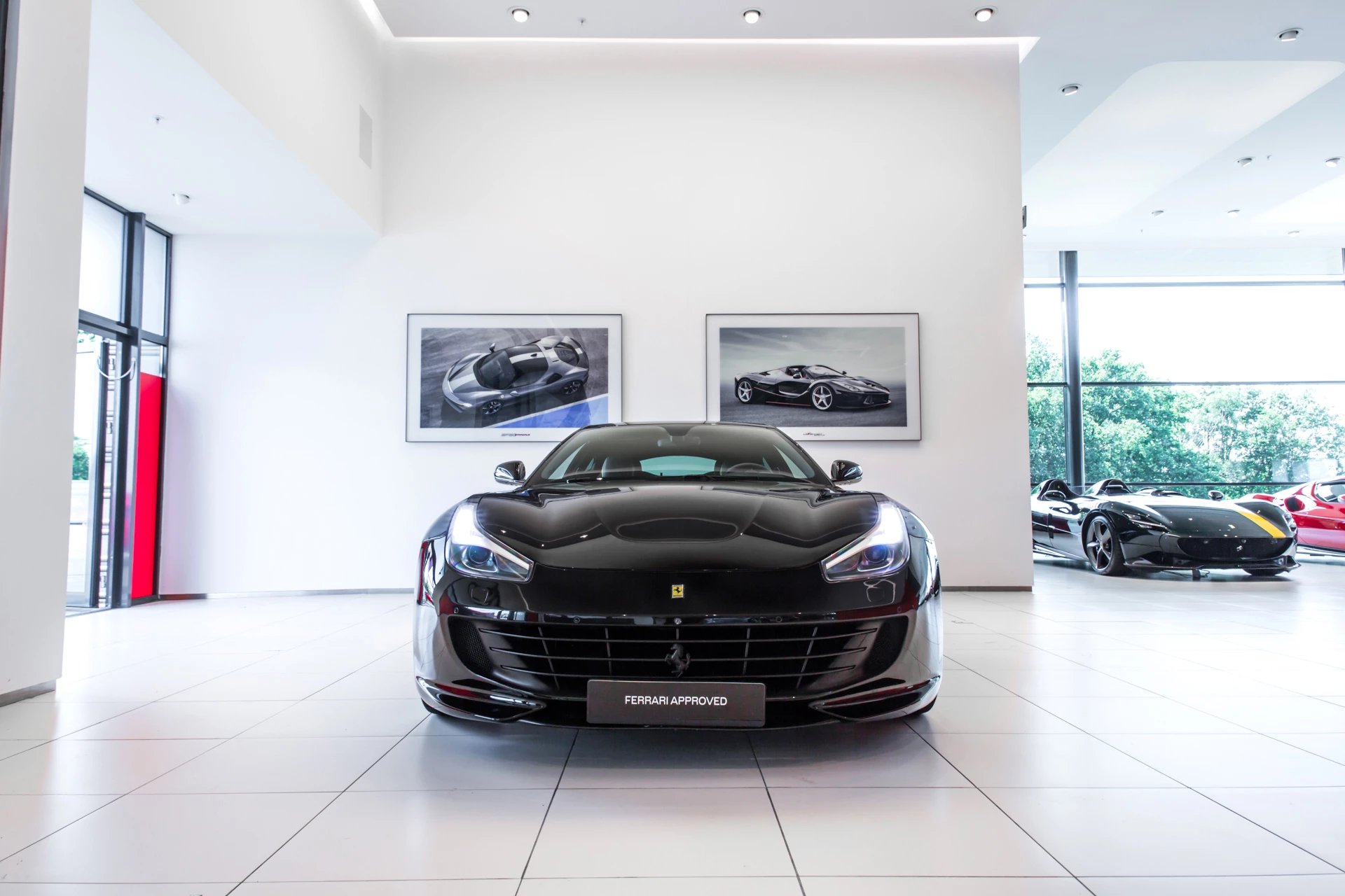 Hoofdafbeelding Ferrari GTC4Lusso