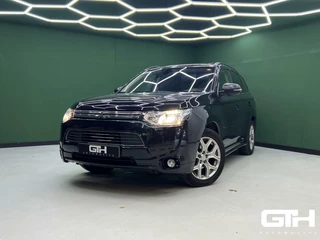 Mitsubishi Outlander 2.0 PHEV Instyle+ Camera | Pano | NAP