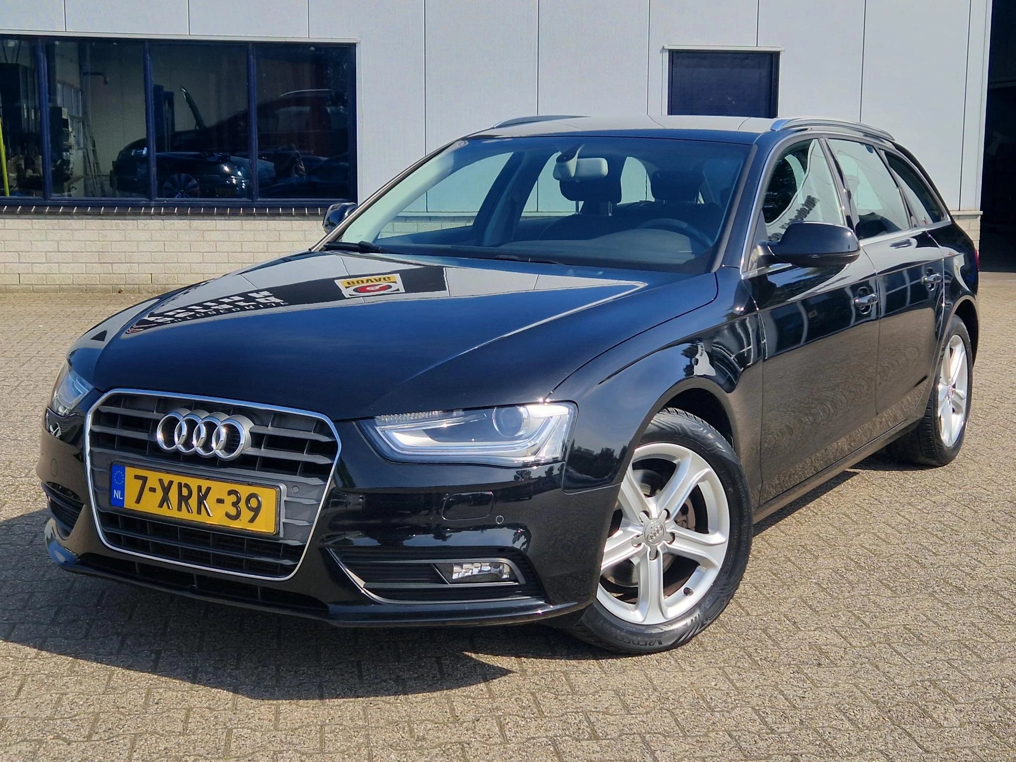 Hoofdafbeelding Audi A4