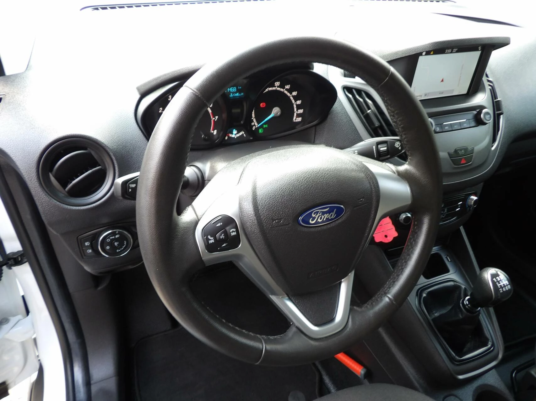 Hoofdafbeelding Ford Transit Courier