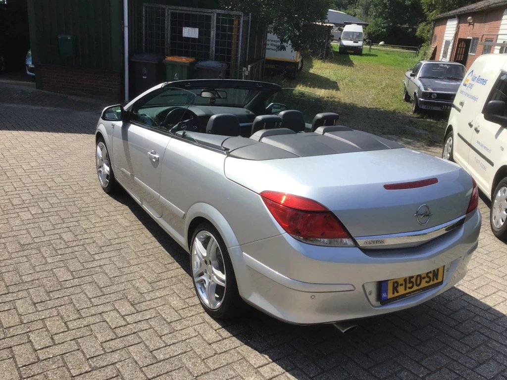 Hoofdafbeelding Opel Astra