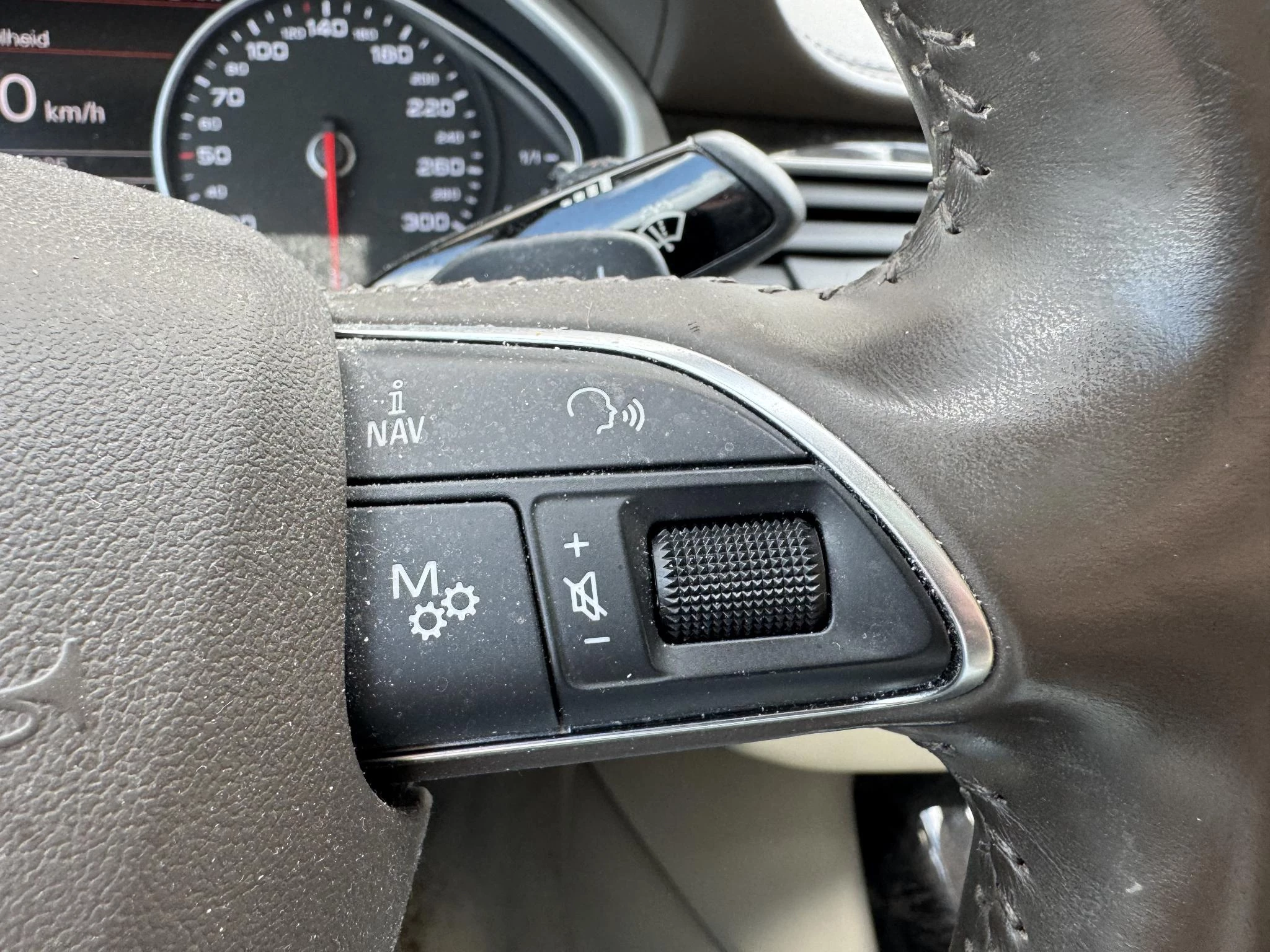 Hoofdafbeelding Audi A8