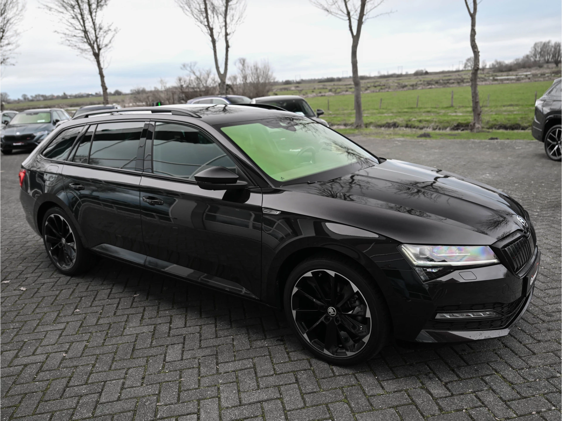 Hoofdafbeelding Škoda Superb