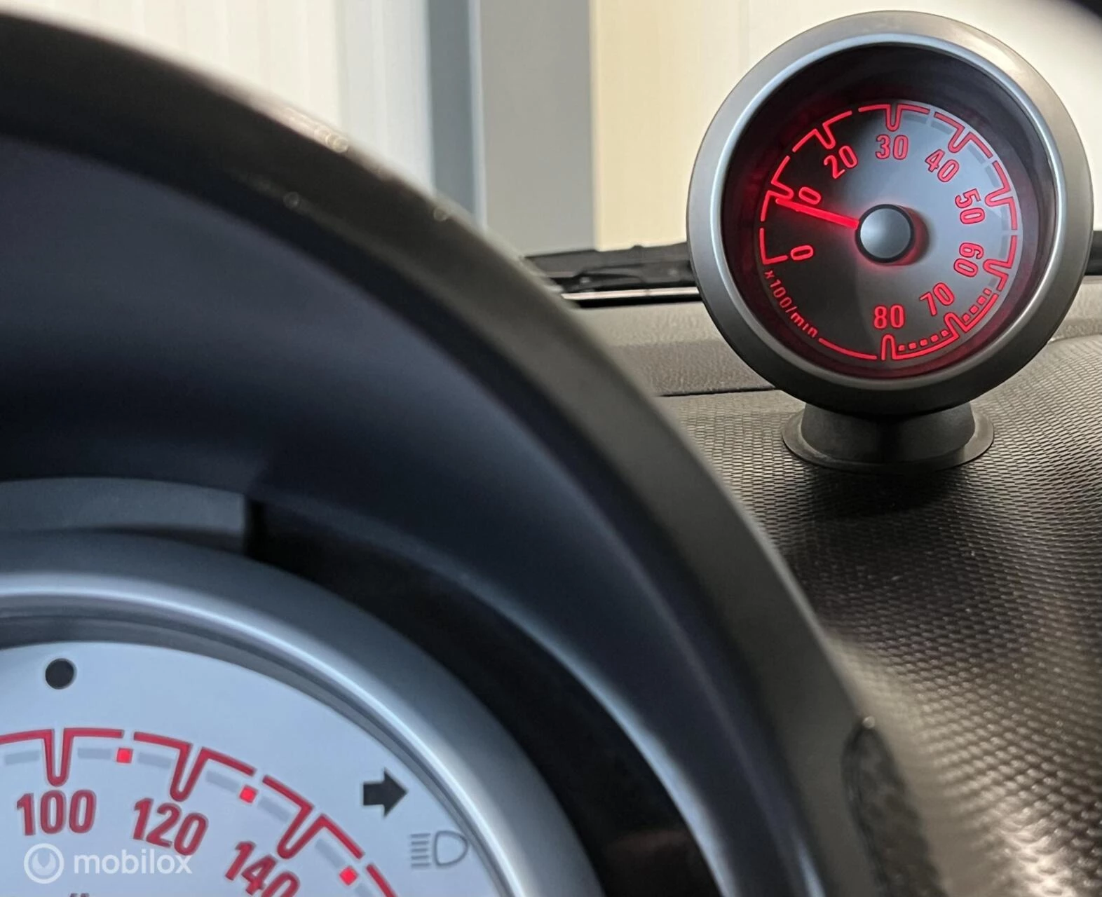 Hoofdafbeelding Opel Agila