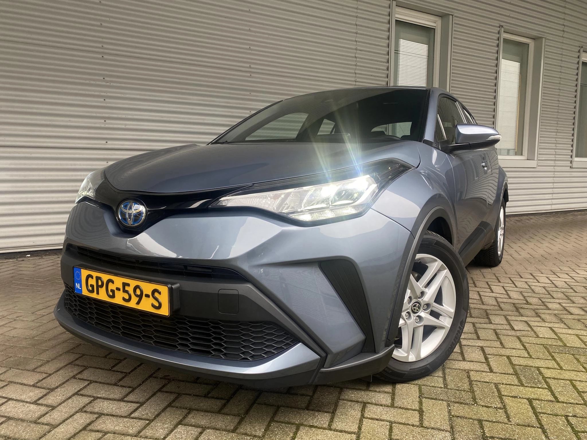 Hoofdafbeelding Toyota C-HR