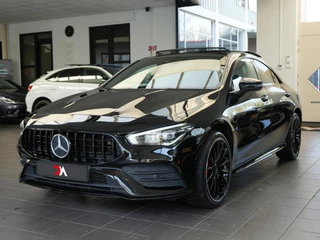 Hoofdafbeelding Mercedes-Benz CLA Mercedes-Benz CLA-klasse 250 e AMG | 45S | PANO | SFEER | CARPLAY | CRUISE