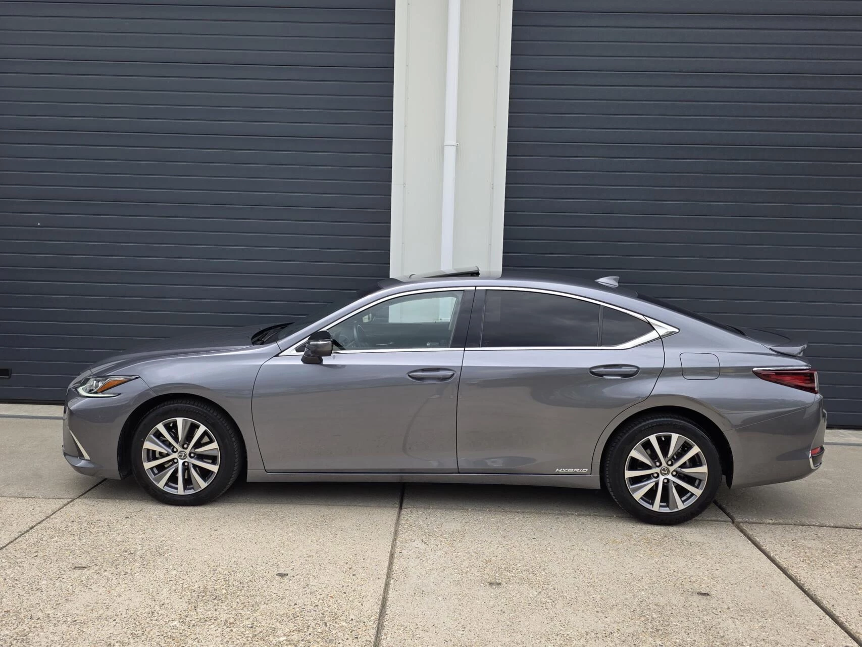 Hoofdafbeelding Lexus ES