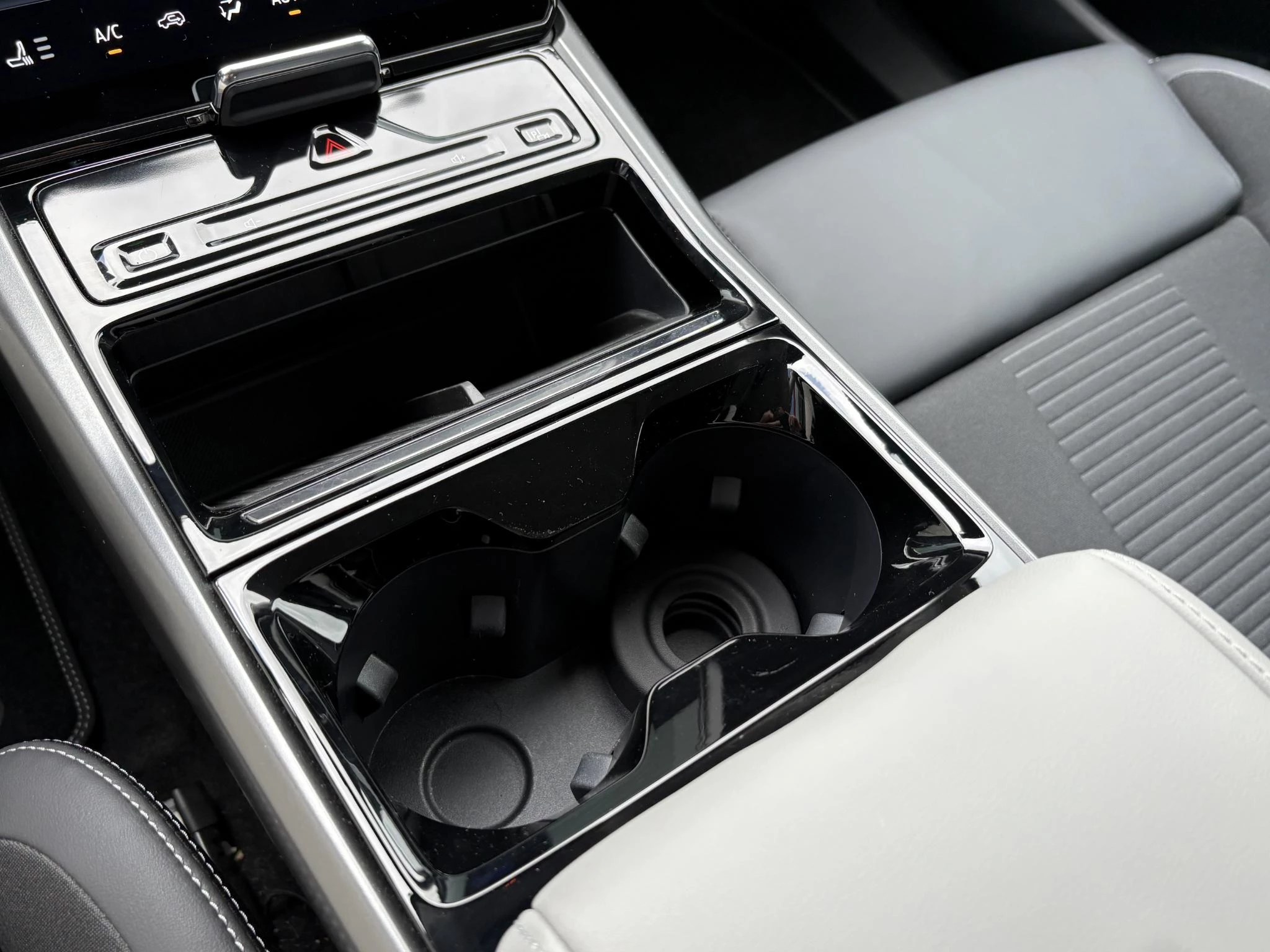 Hoofdafbeelding Ford Explorer