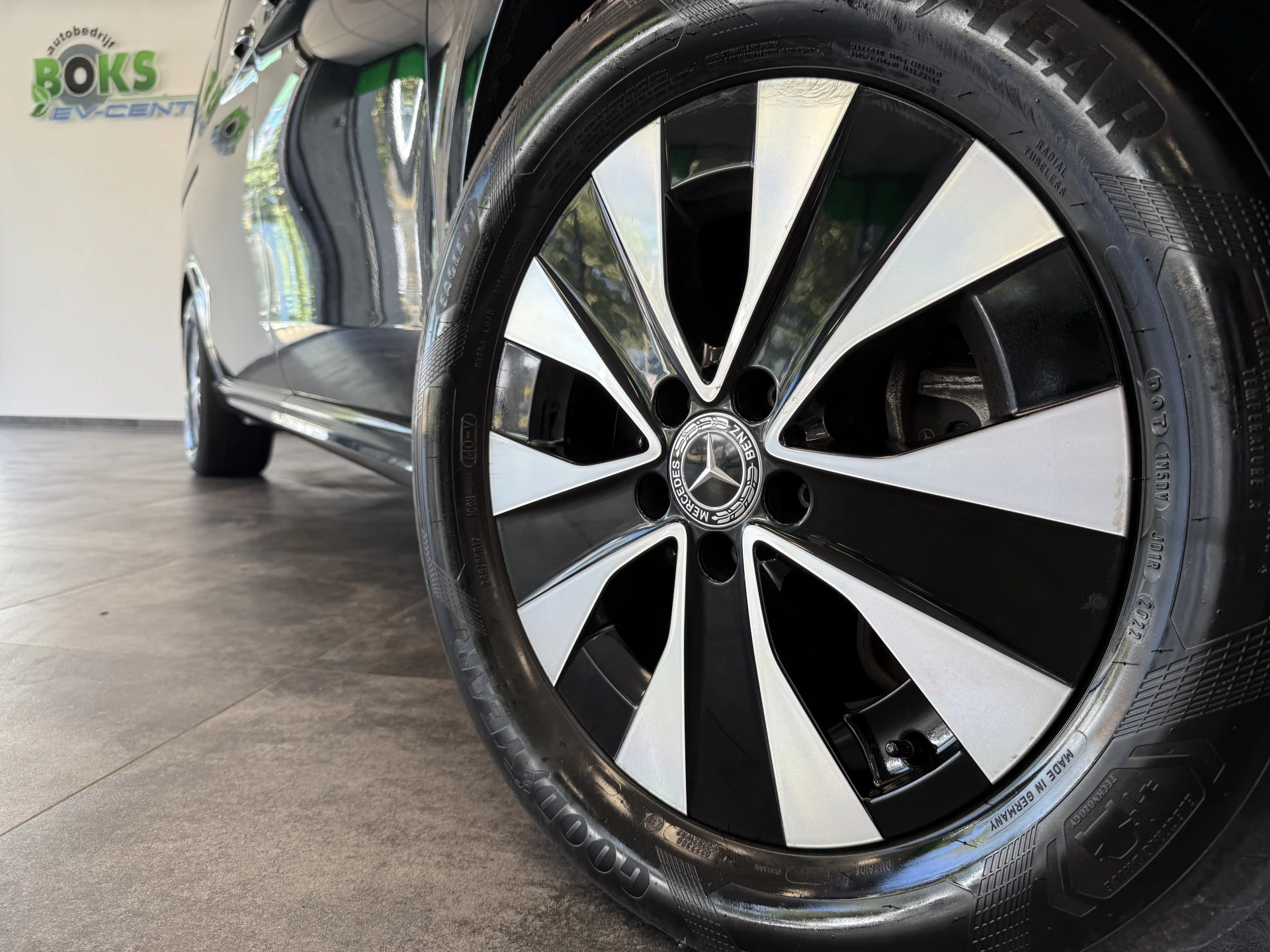 Hoofdafbeelding Mercedes-Benz EQV