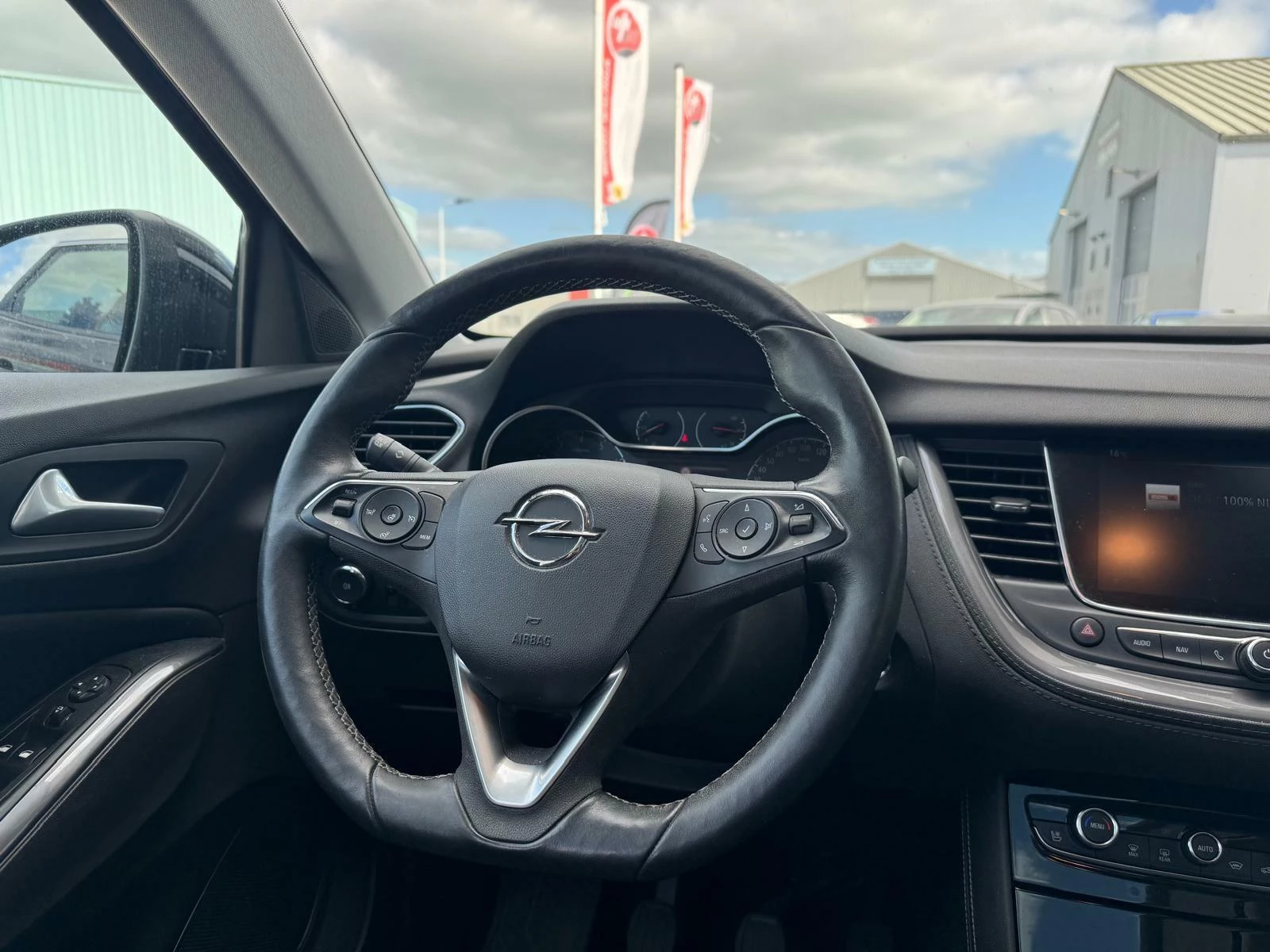 Hoofdafbeelding Opel Grandland X